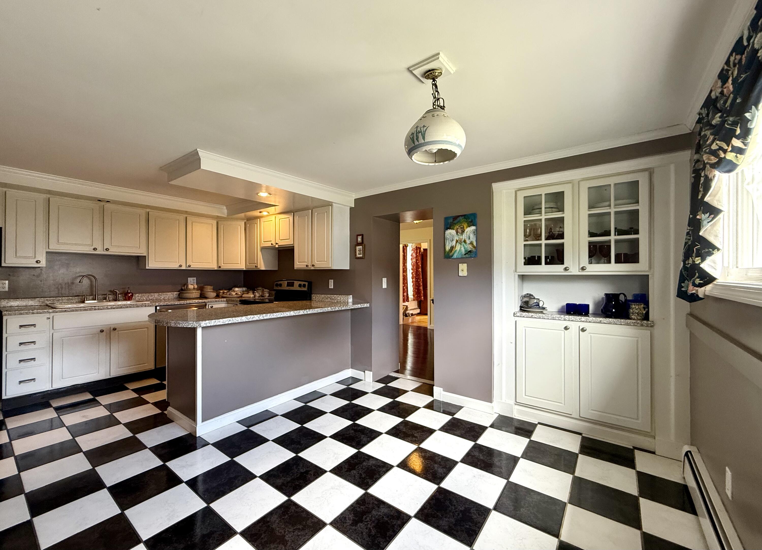 89 Washington Street Property Photo 21
