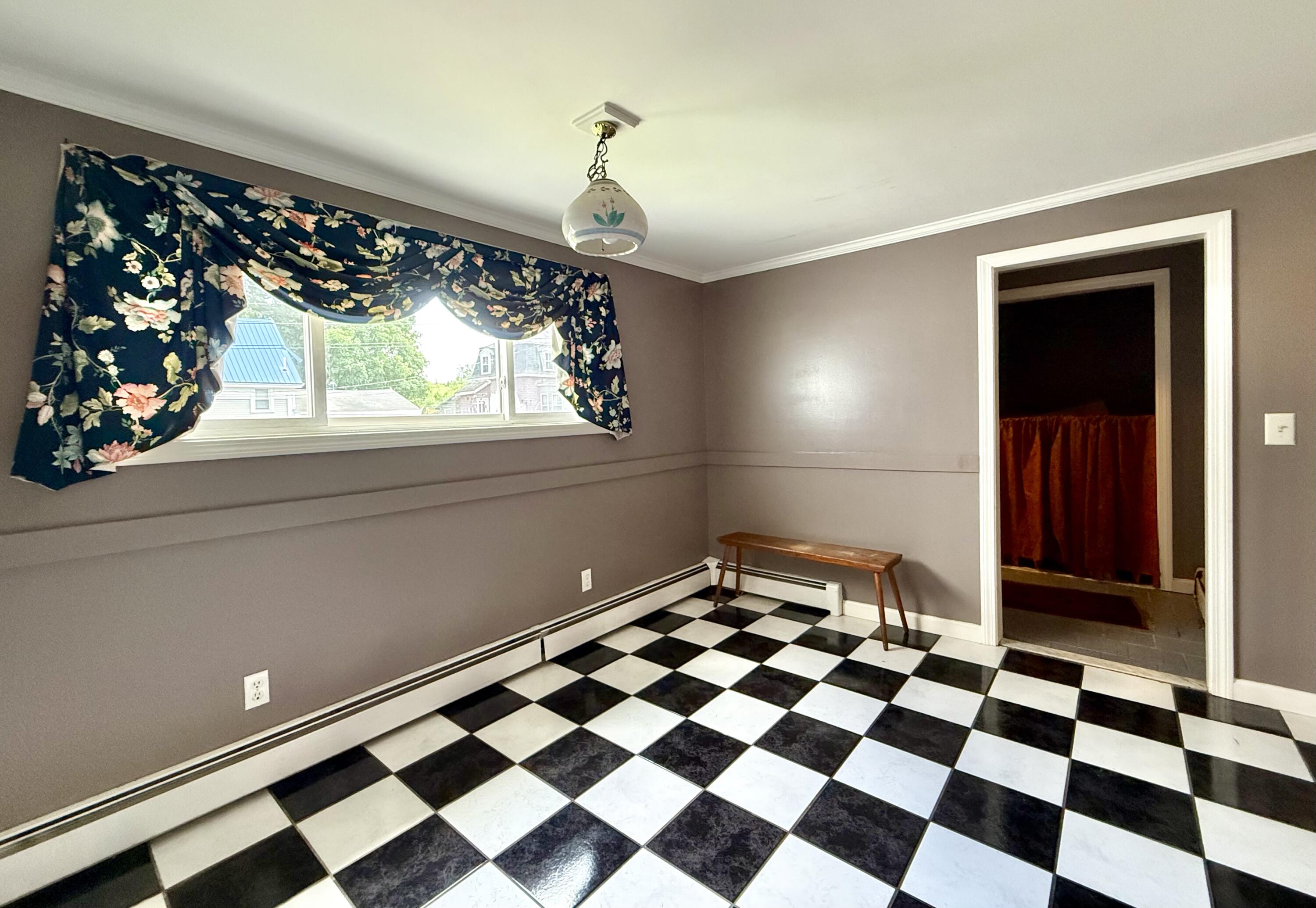 89 Washington Street Property Photo 23