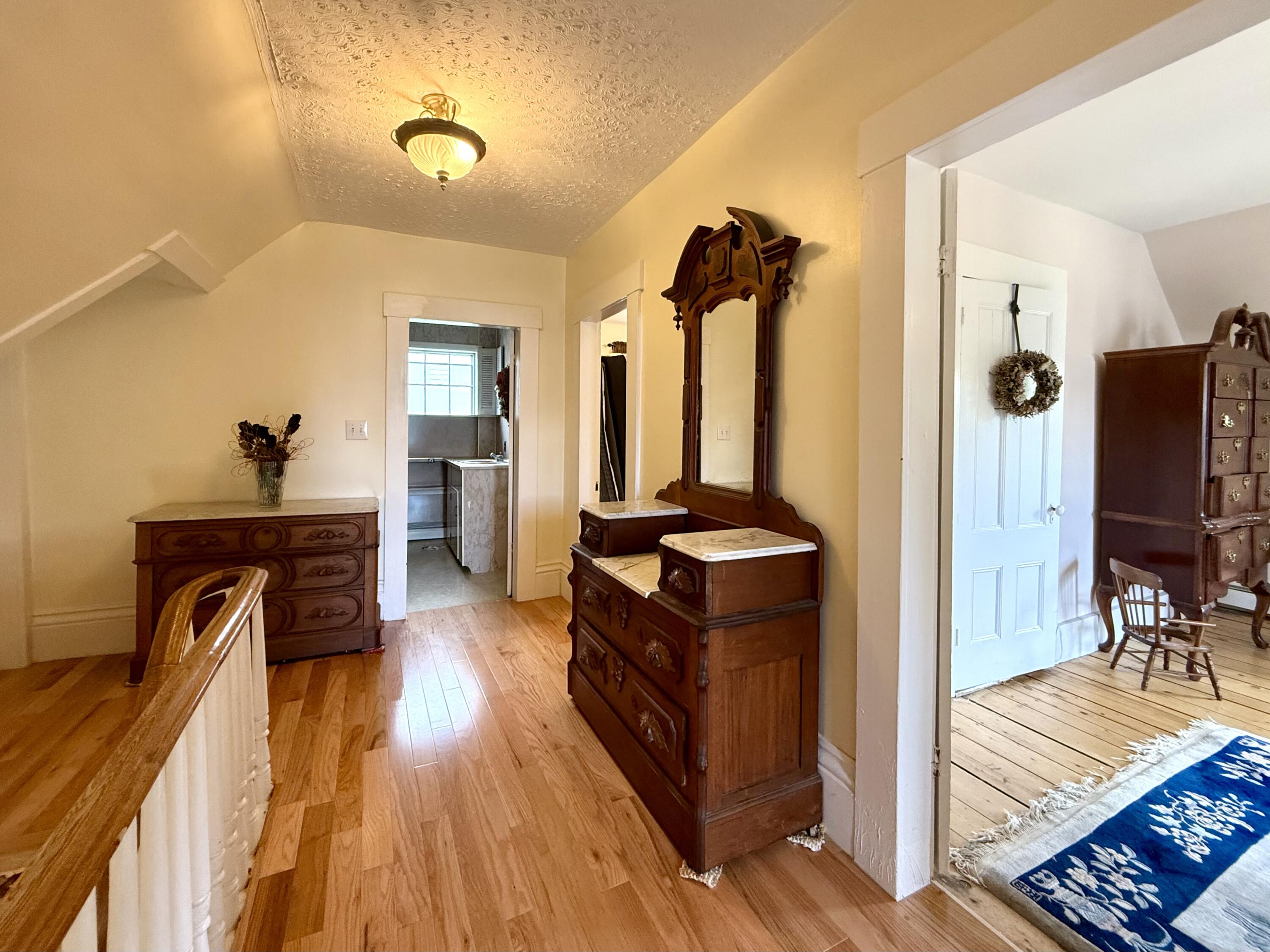 89 Washington Street Property Photo 33