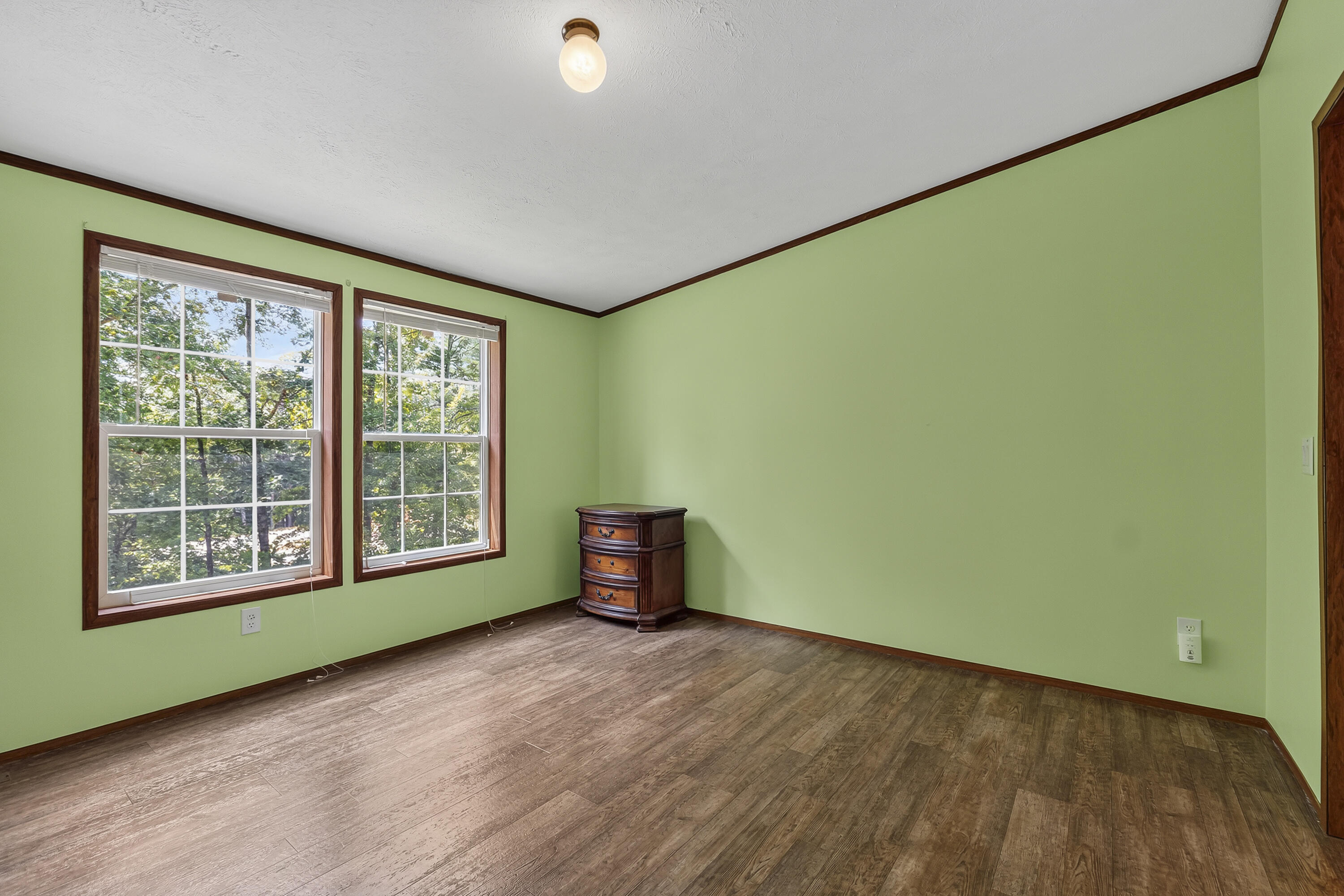 351 King Street Property Photo 29