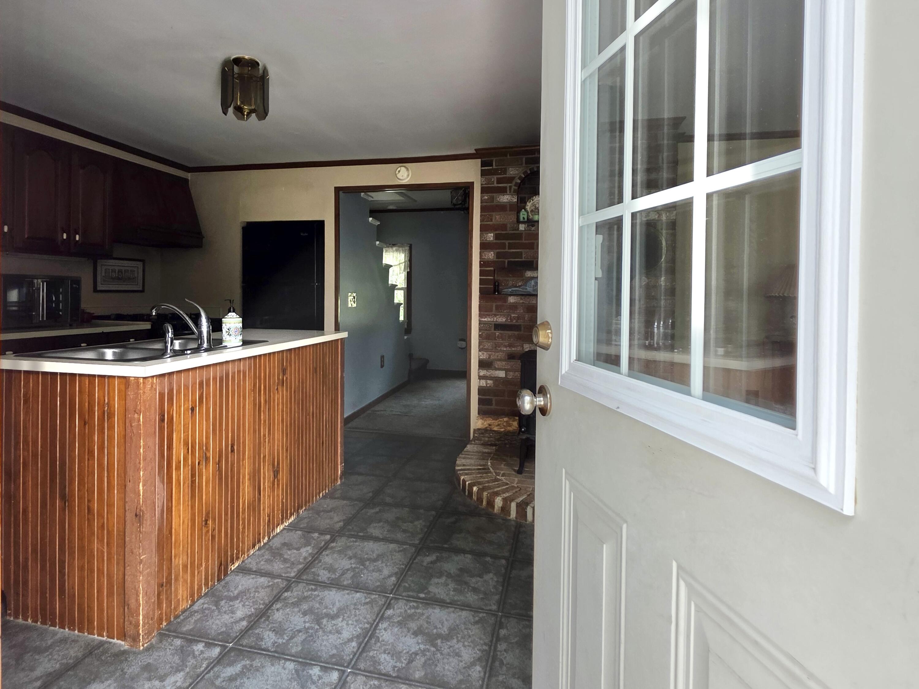 115 Campbell Pond Road Property Photo 4