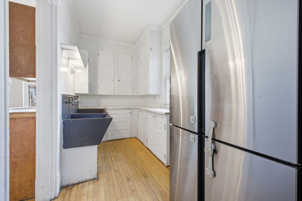 1 Curtis Street Property Photo 10