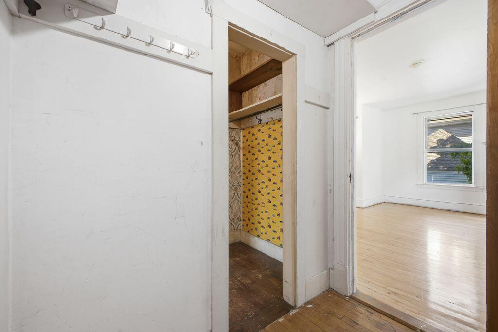 1 Curtis Street Property Photo 20