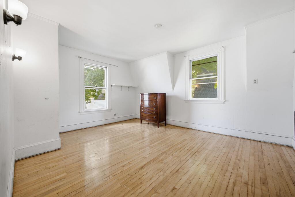 1 Curtis Street Property Photo 21