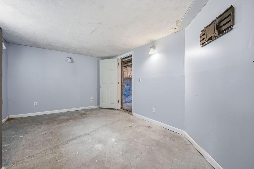 1 Curtis Street Property Photo 32