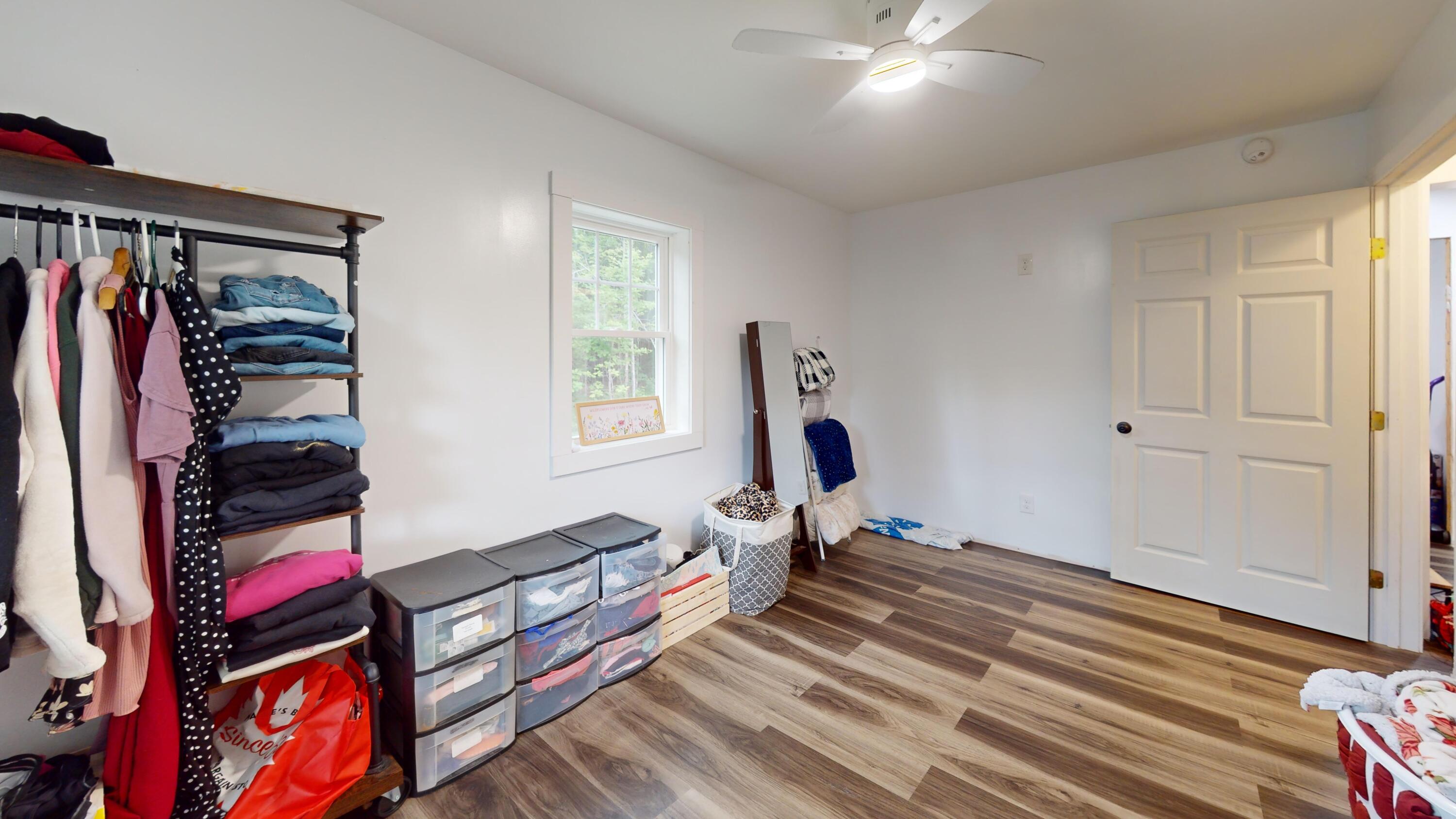 577 Edinburg Road Property Photo 11