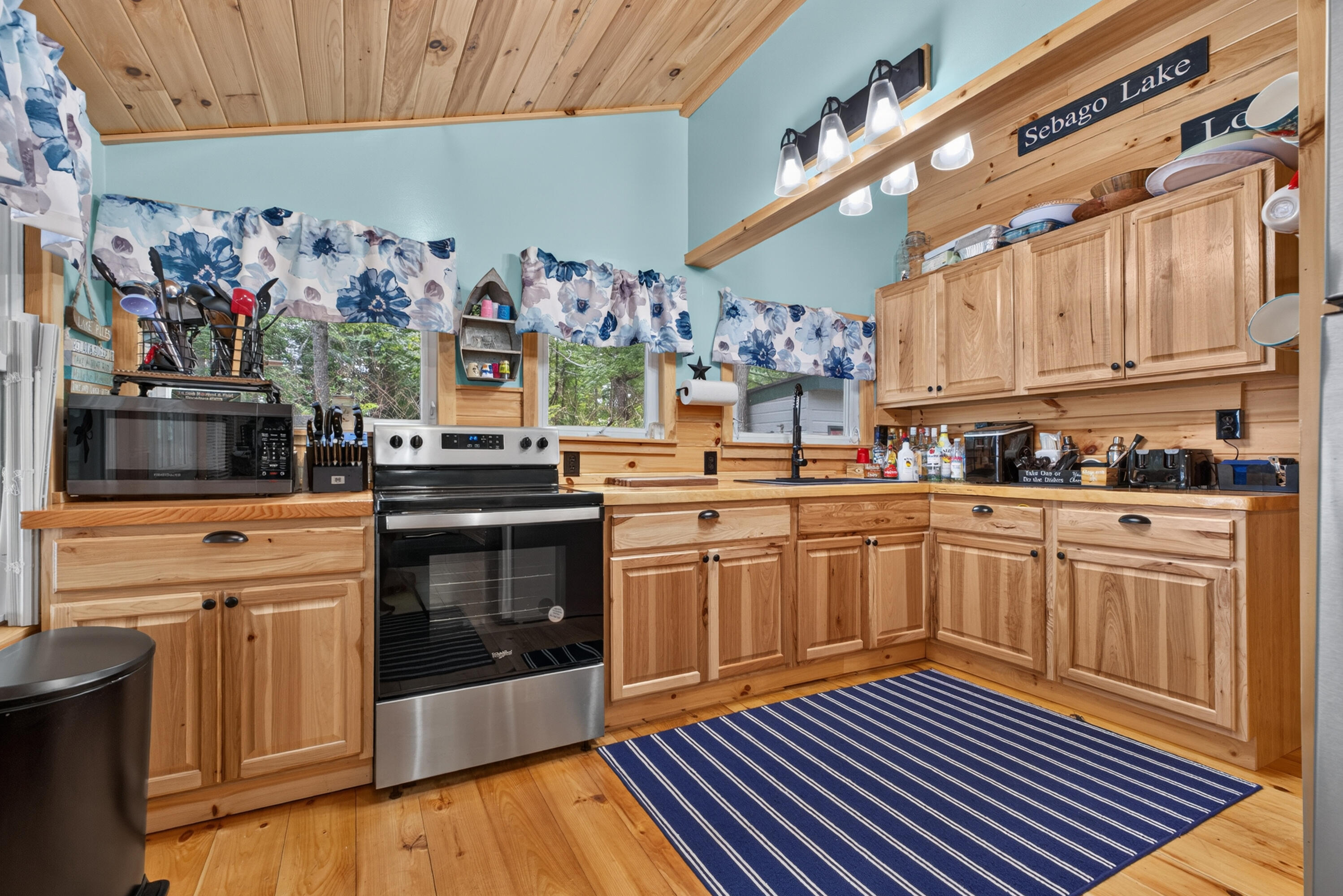 13 Tall Pines Road Property Photo 3