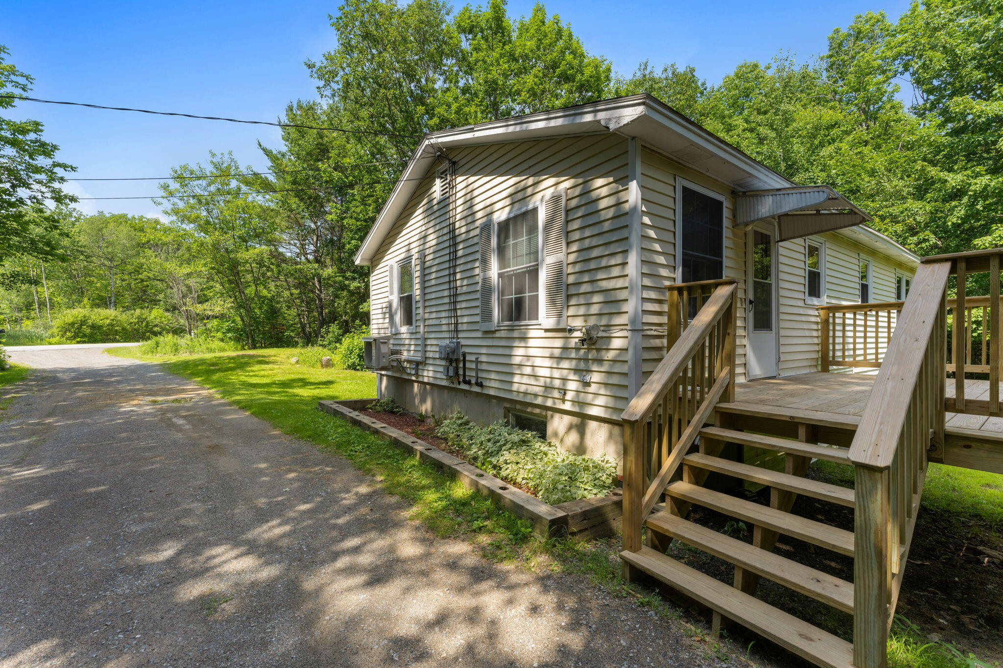 459 Bog Road Property Photo 14