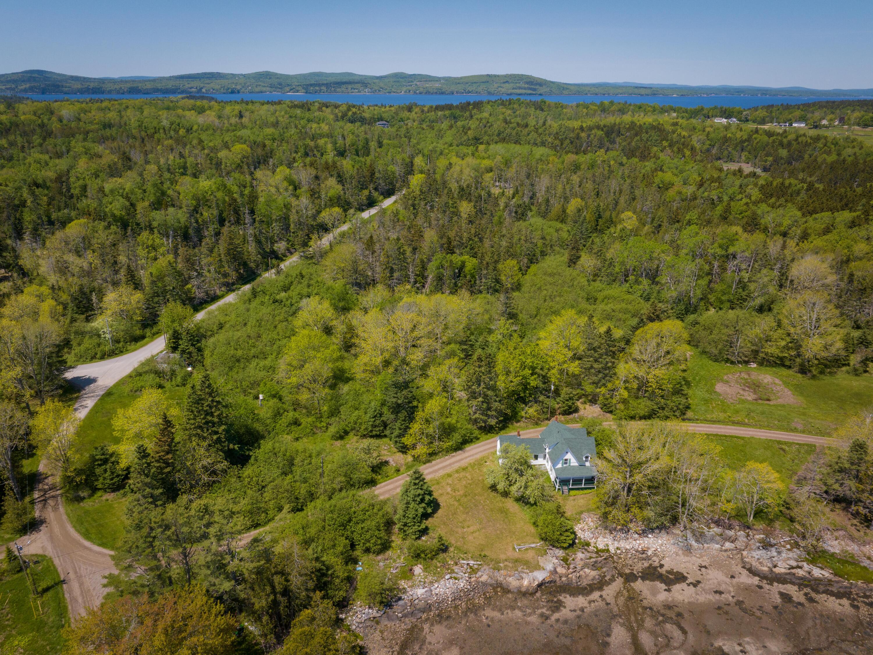877 Ryder Cove Lane Property Photo 7