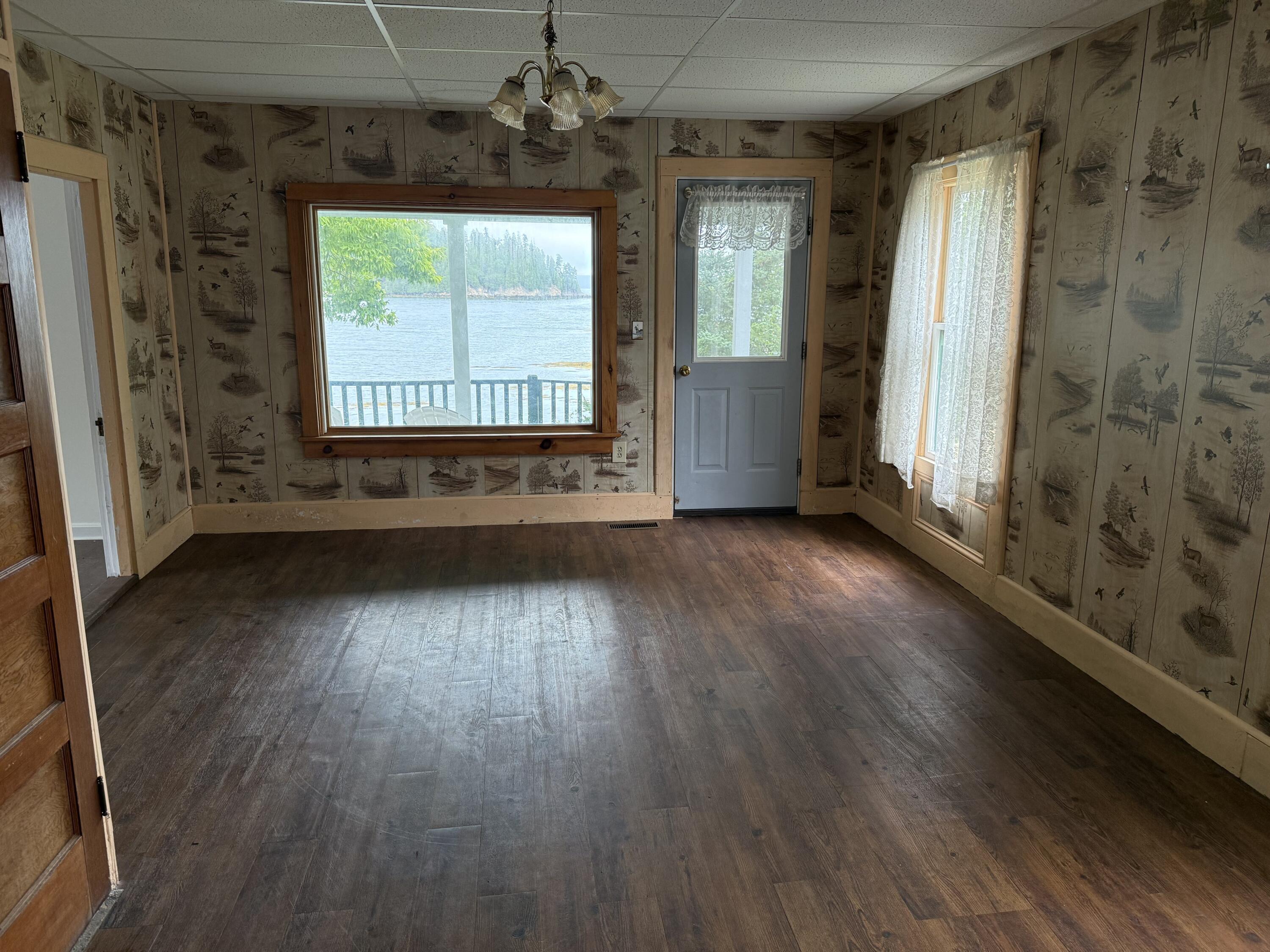 877 Ryder Cove Lane Property Photo 28