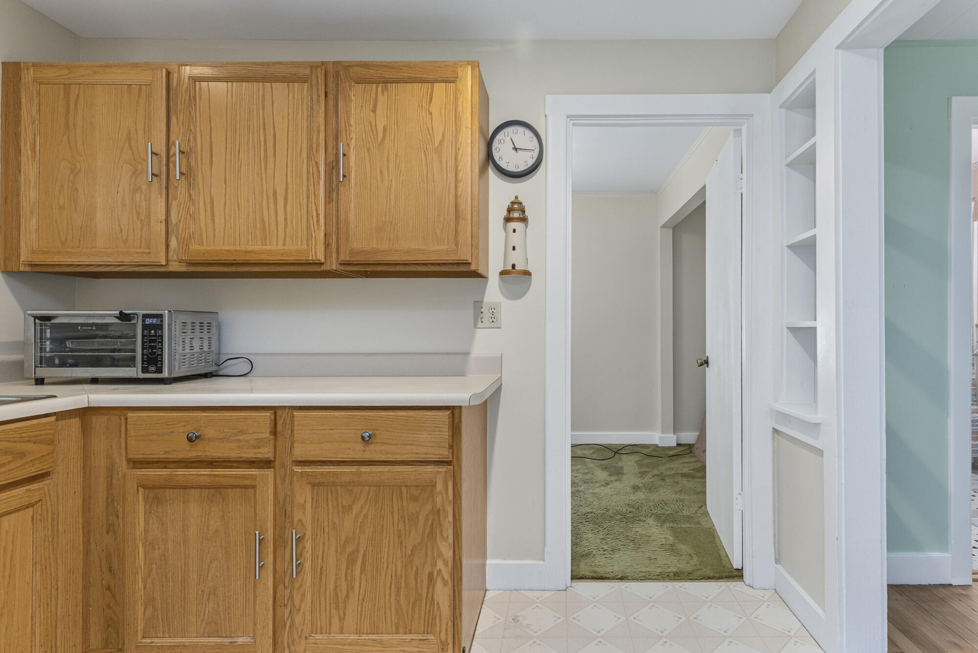32 Taft Avenue Property Photo 13