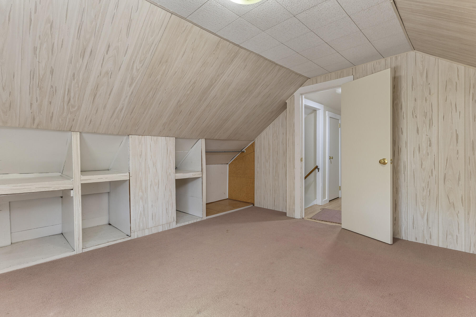 32 Taft Avenue Property Photo 17