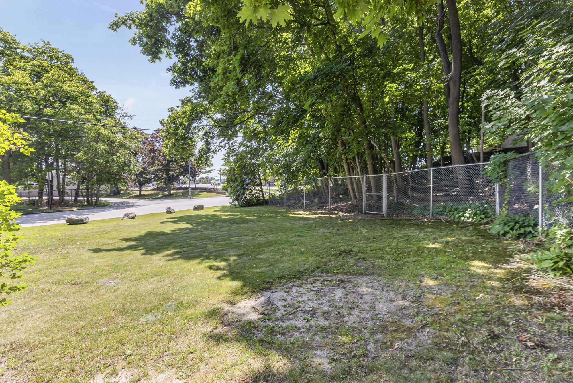 32 Taft Avenue Property Photo 27