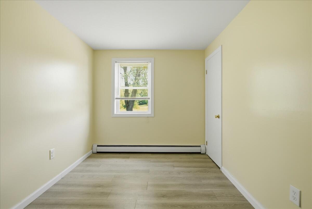 1121 River Avenue Property Photo 22