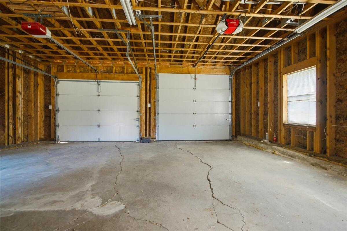1121 River Avenue Property Photo 74
