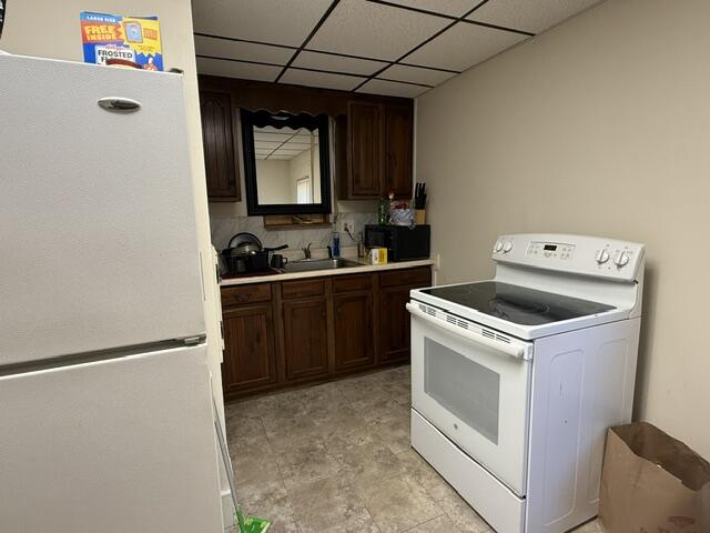 11 Winter Street Property Photo 8