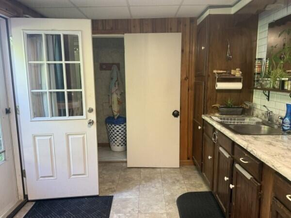 11 Winter Street Property Photo 32