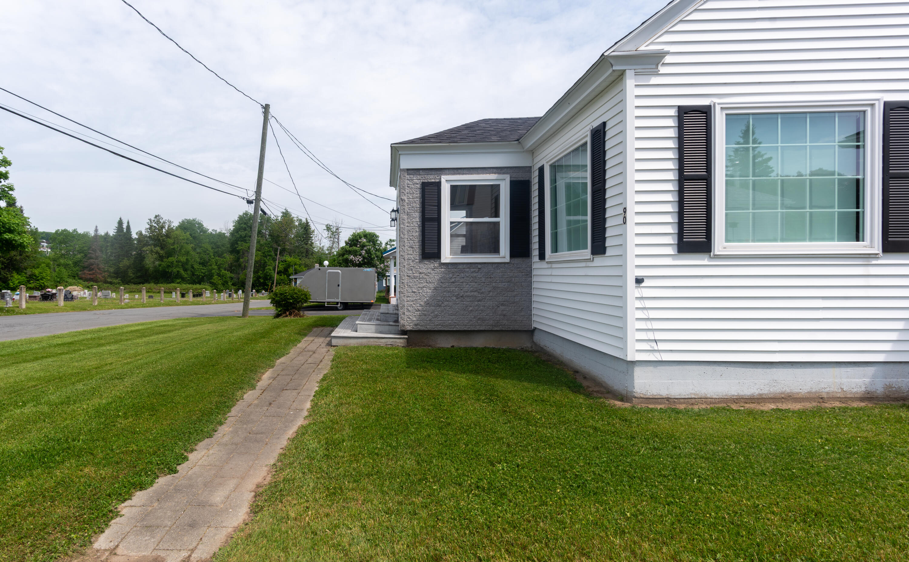90 19th Avenue Property Photo 5