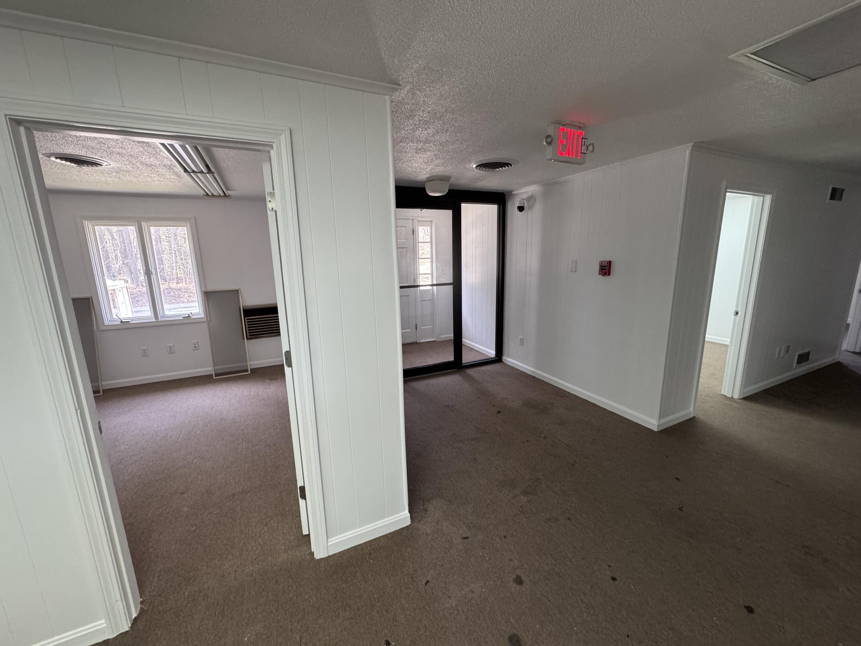 835 Forest Avenue Property Photo 5