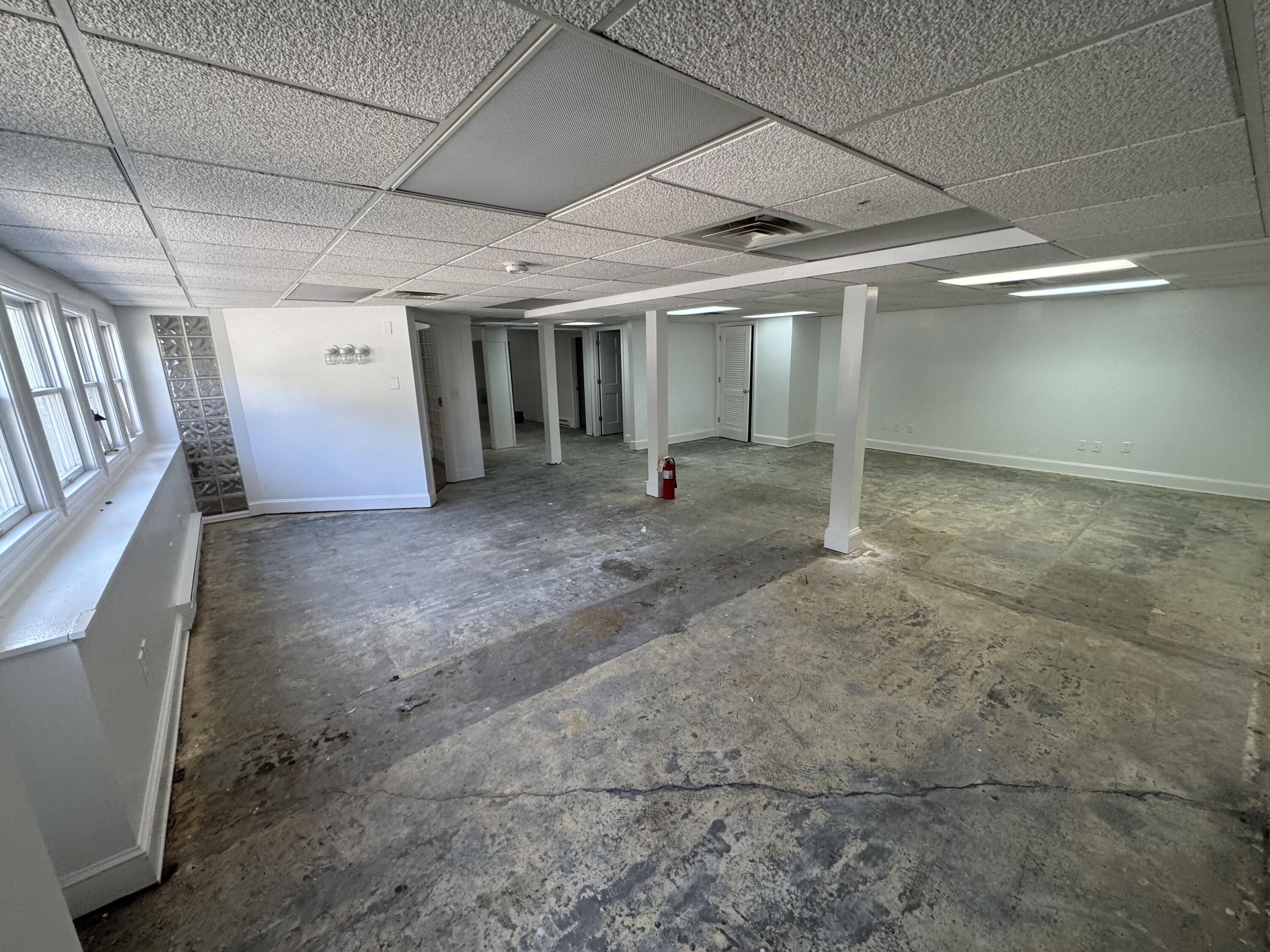 835 Forest Avenue Property Photo 9