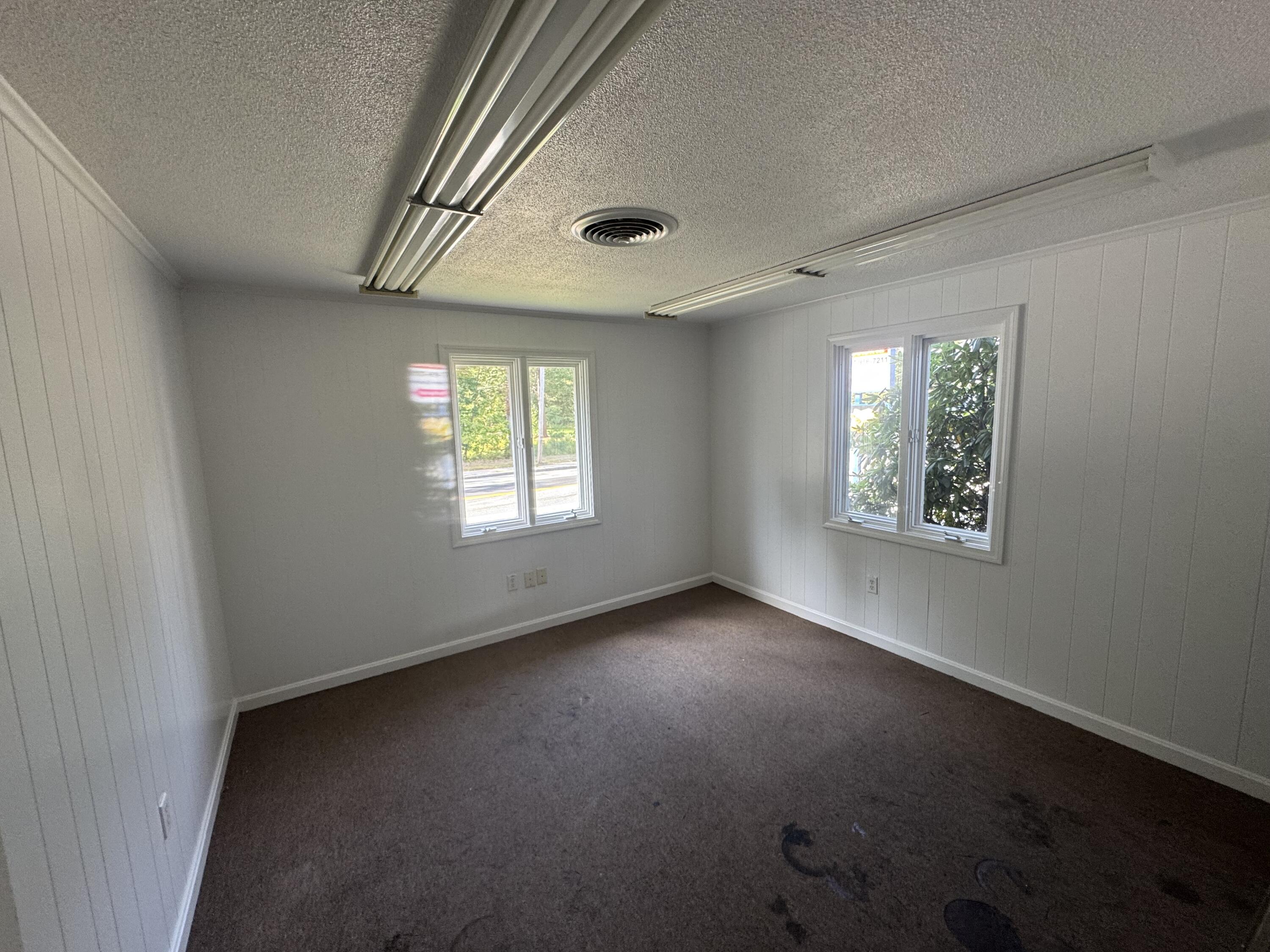 835 Forest Avenue Property Photo 19