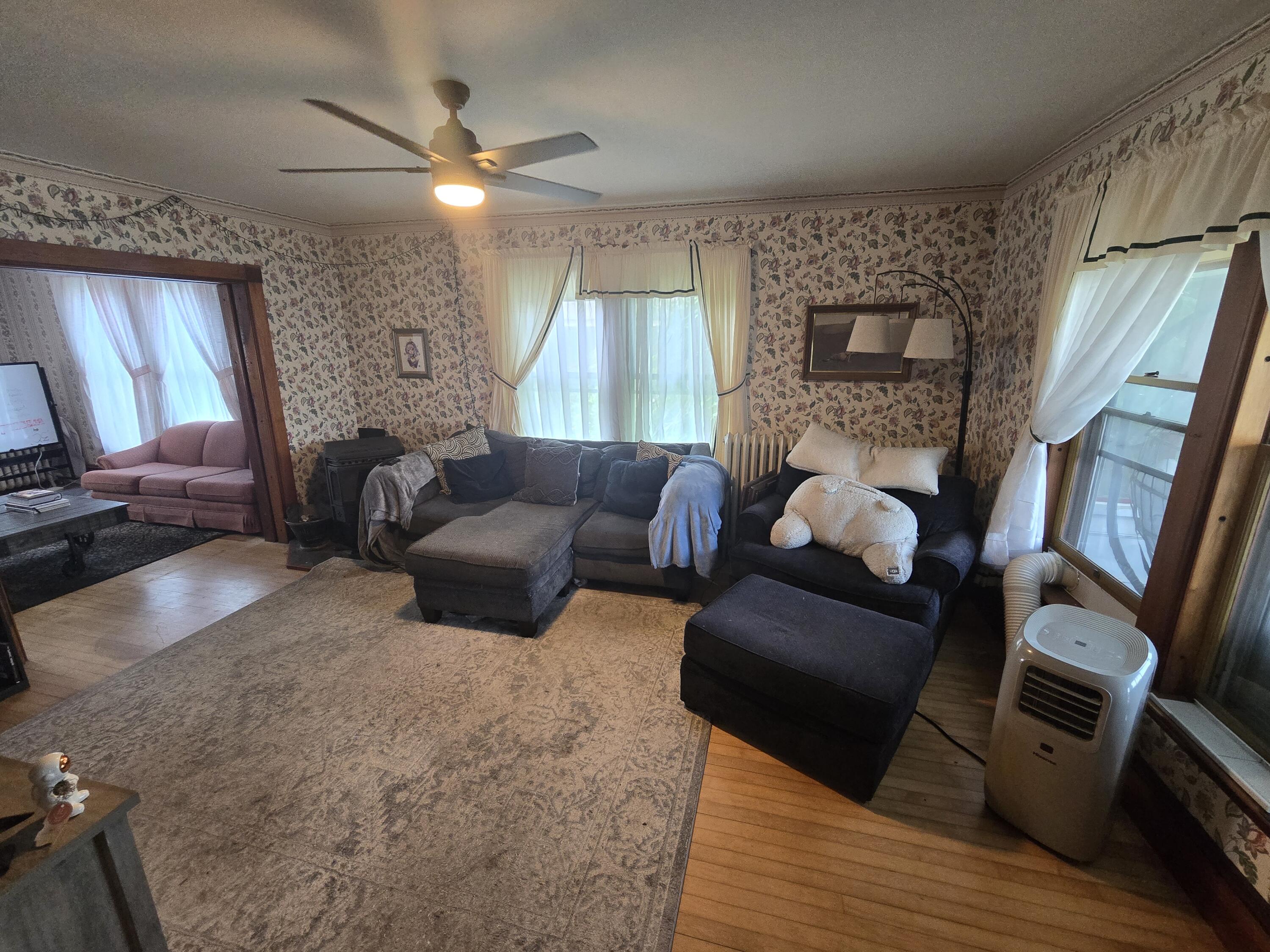 156 Stillwater Avenue Property Photo 3