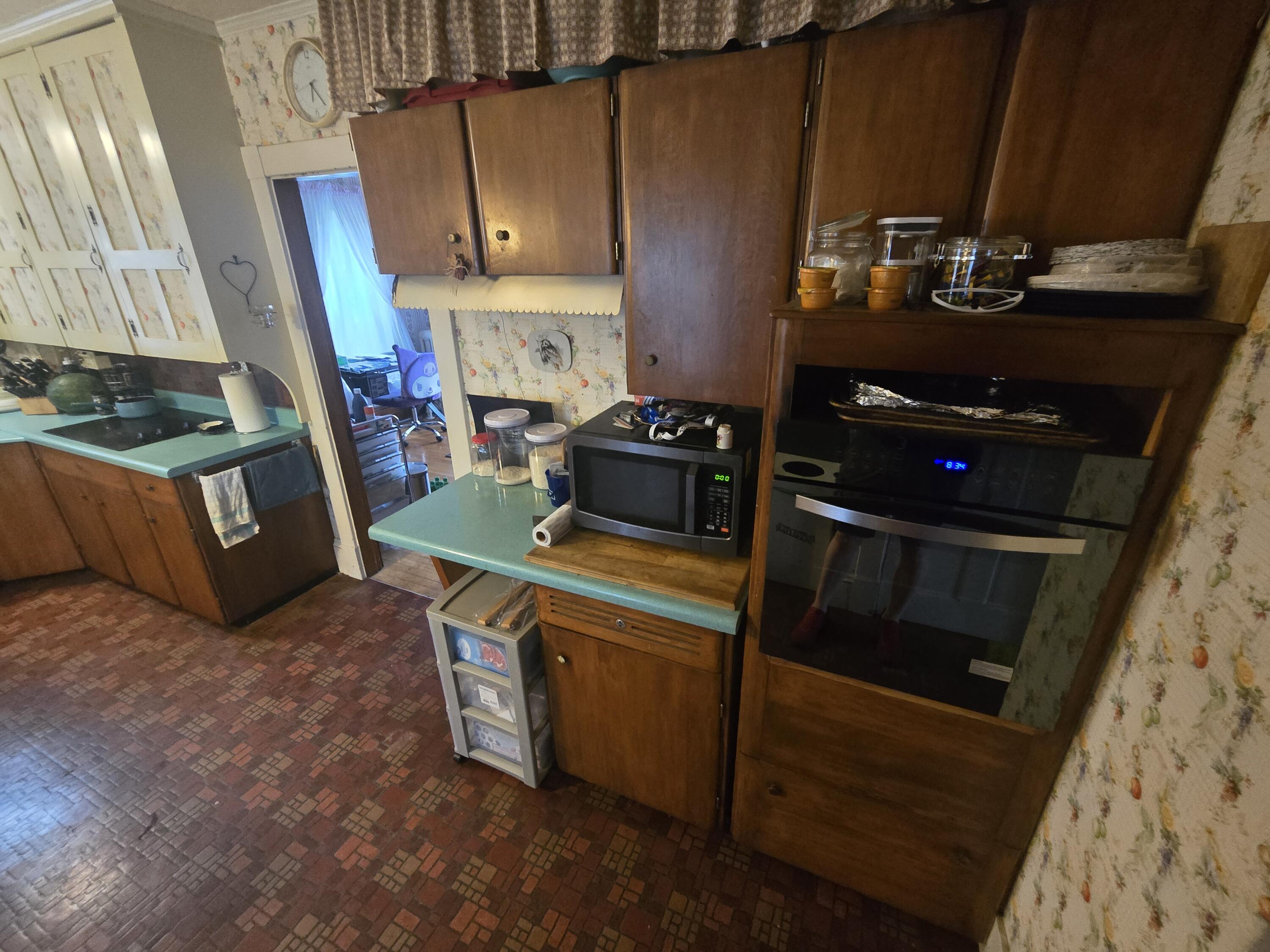 156 Stillwater Avenue Property Photo 12