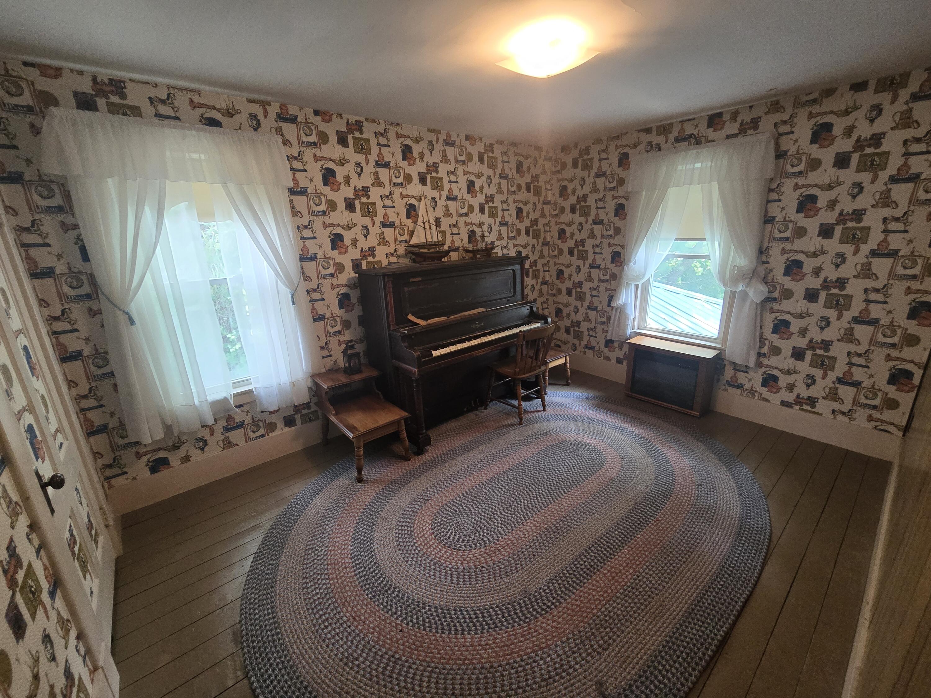 156 Stillwater Avenue Property Photo 16