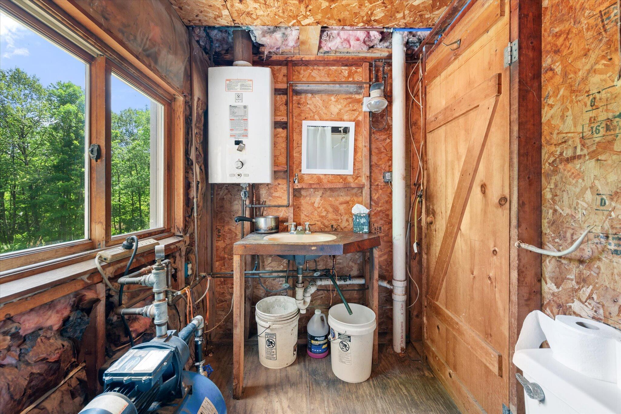 326 Mayhew Road Property Photo 19