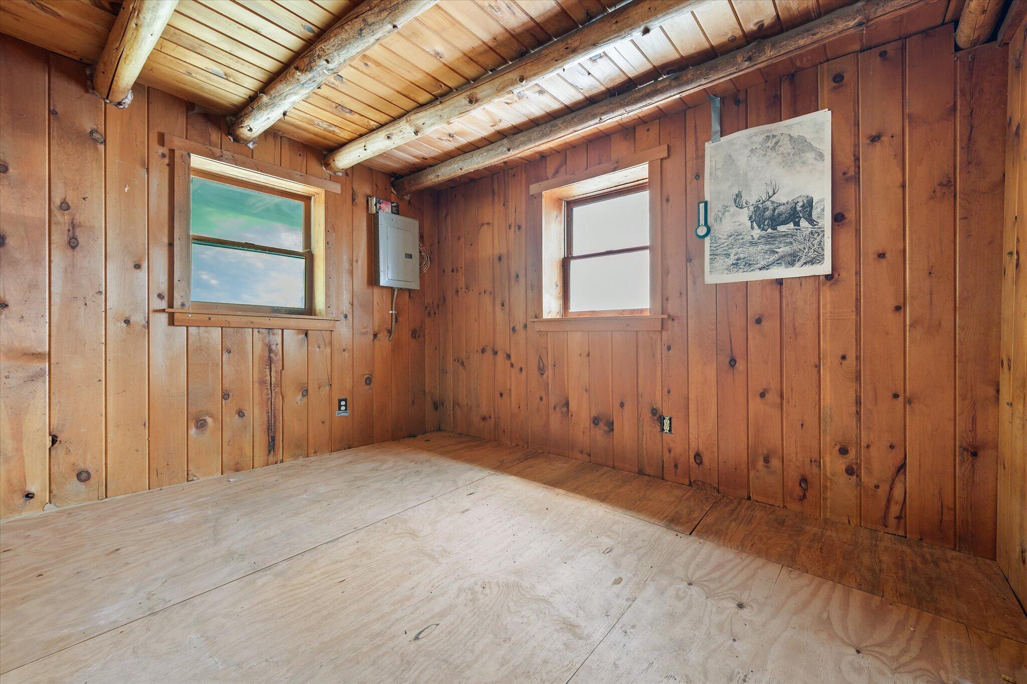 326 Mayhew Road Property Photo 24