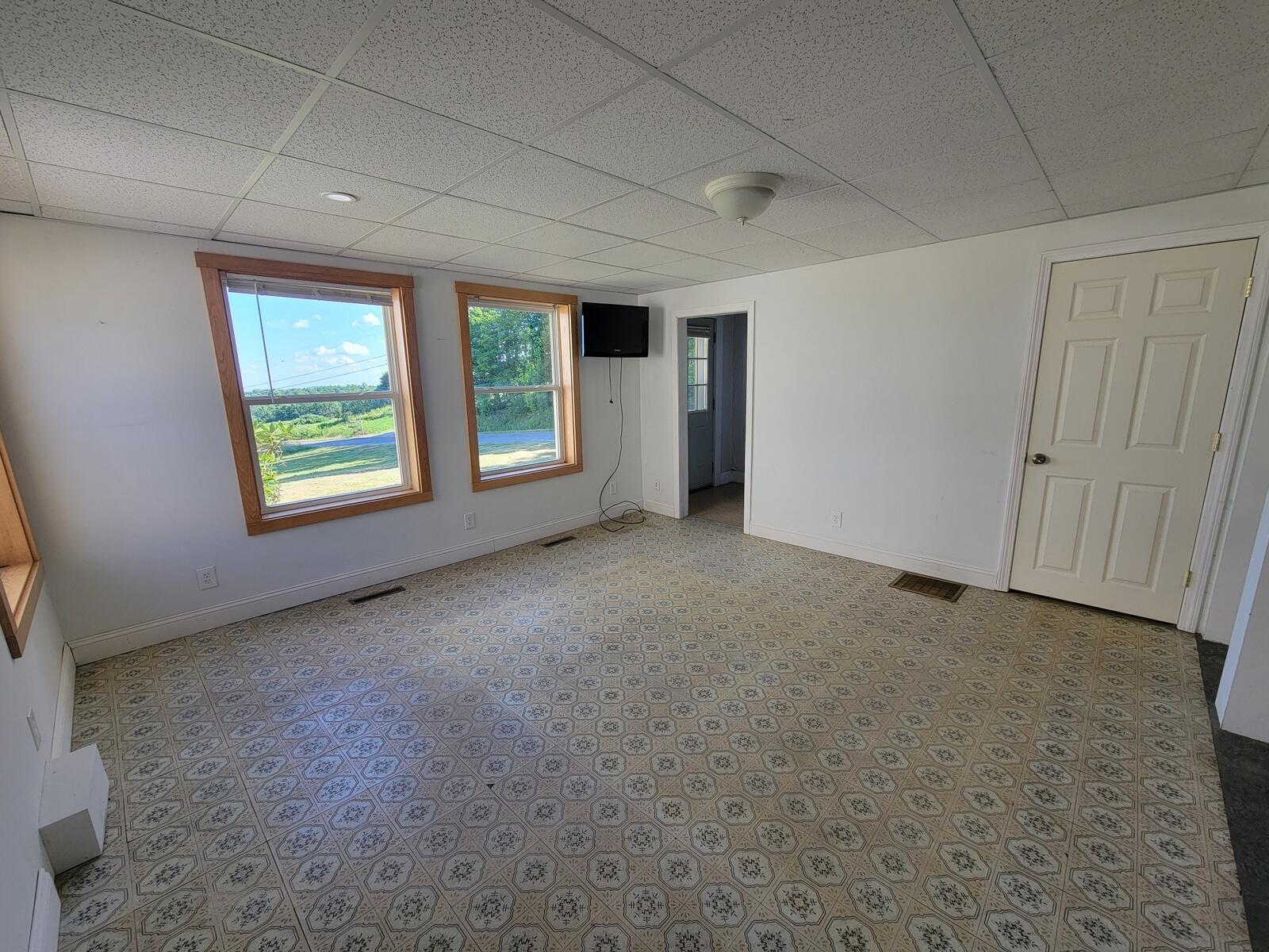 171 Magrath Road Property Photo 36