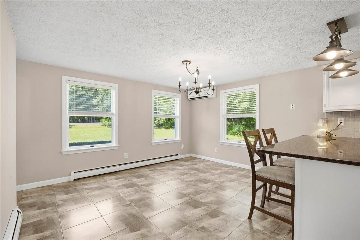 208 Cranberry Meadow Road Property Photo 9