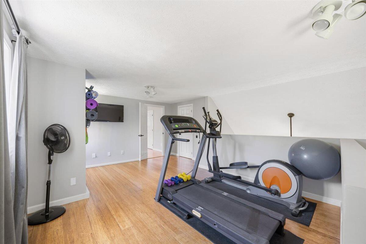 208 Cranberry Meadow Road Property Photo 23