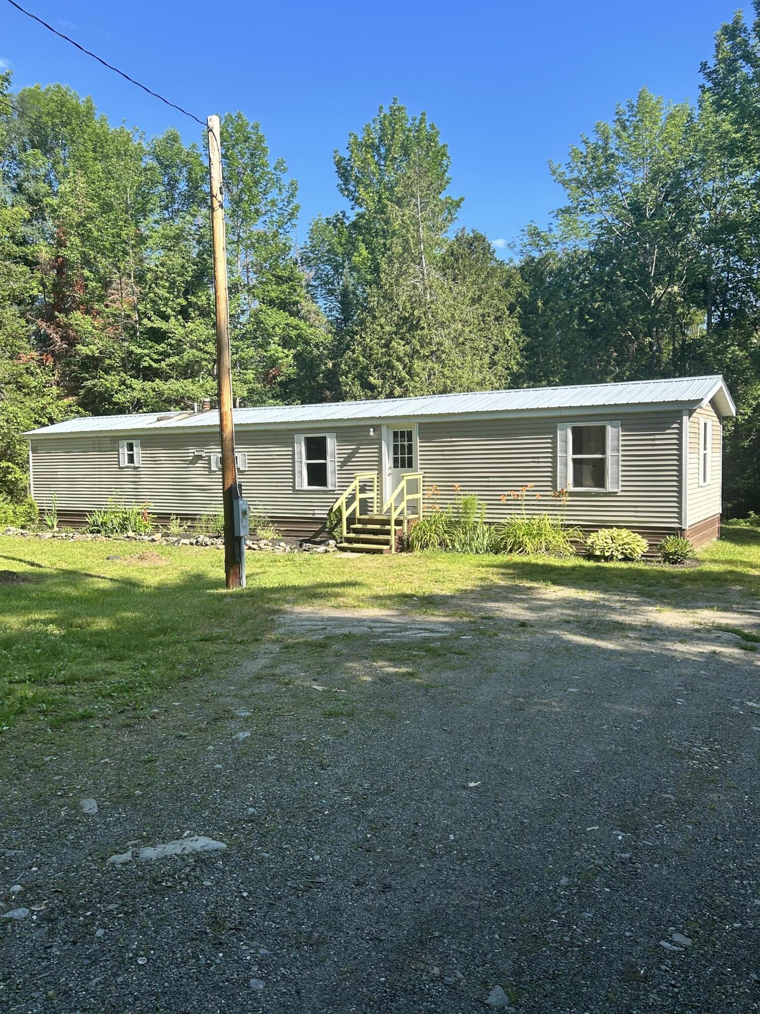 267 E Newport Road Property Photo 1