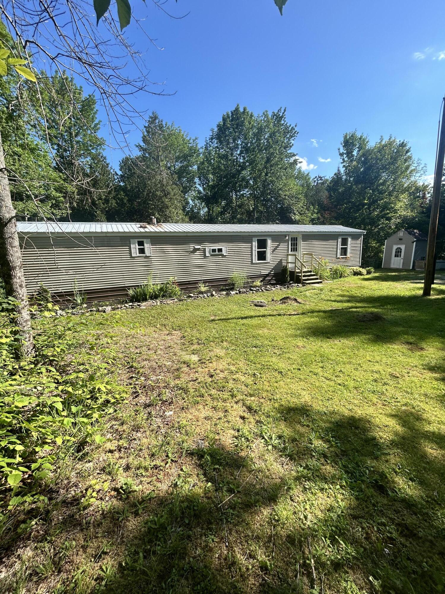 267 E Newport Road Property Photo 4