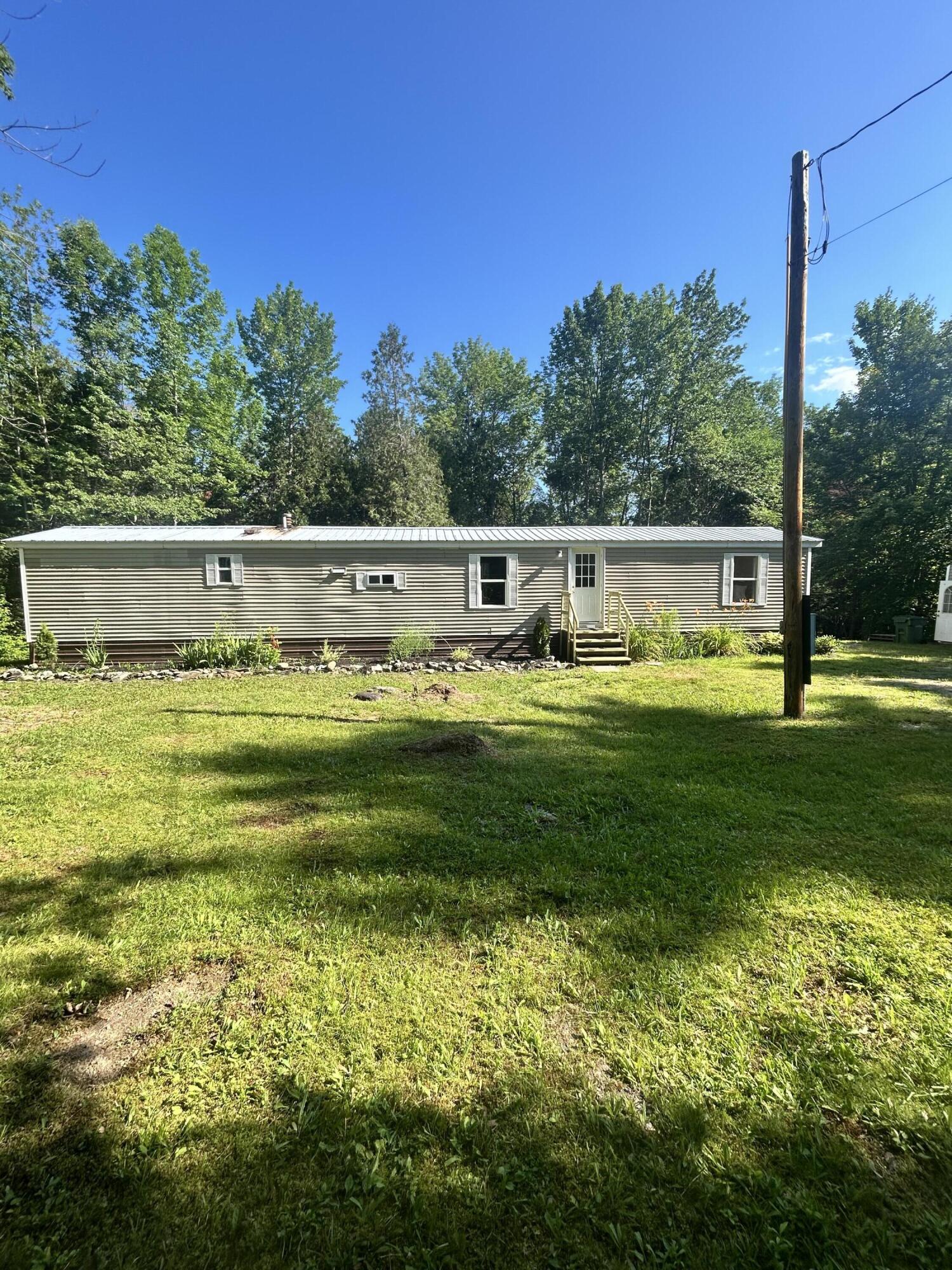267 E Newport Road Property Photo 5