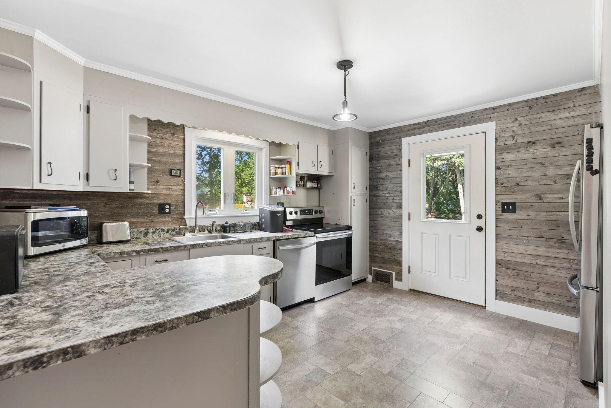 658 Parker Farm Road Property Photo 16