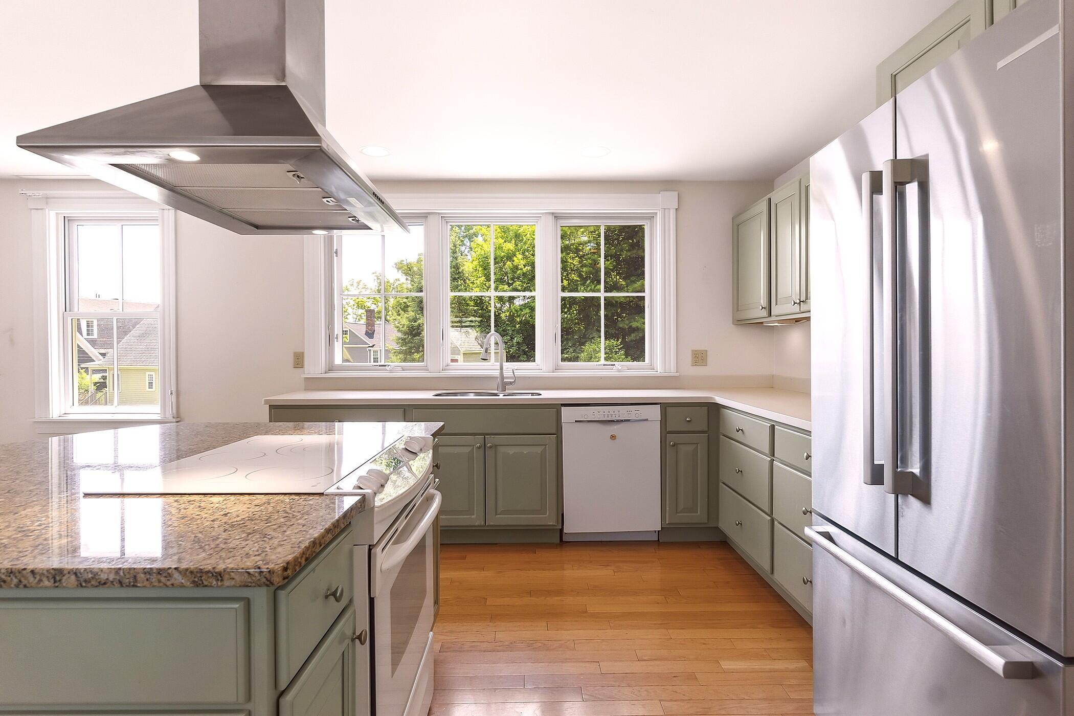 300 Front Street Property Photo 8