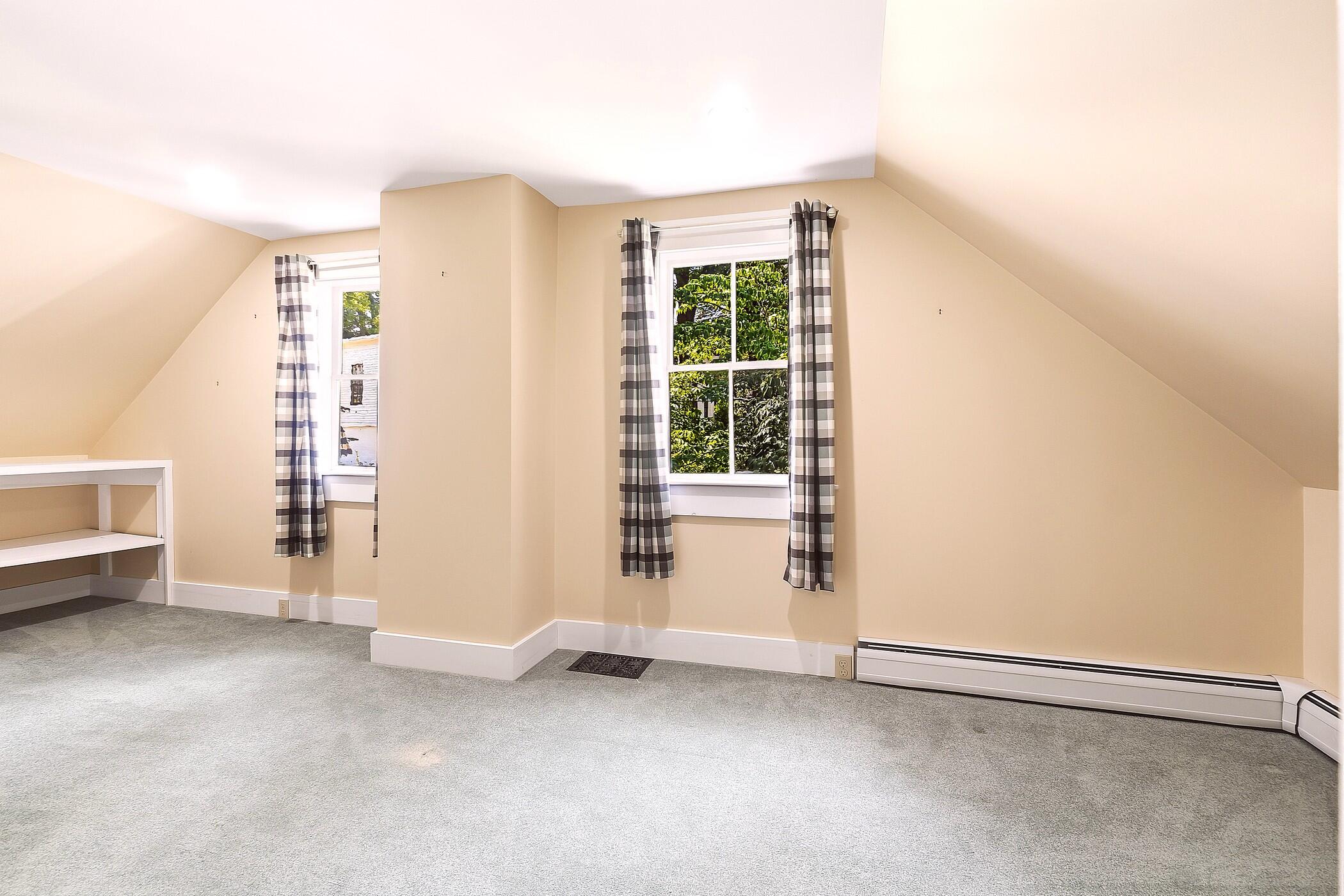 300 Front Street Property Photo 25