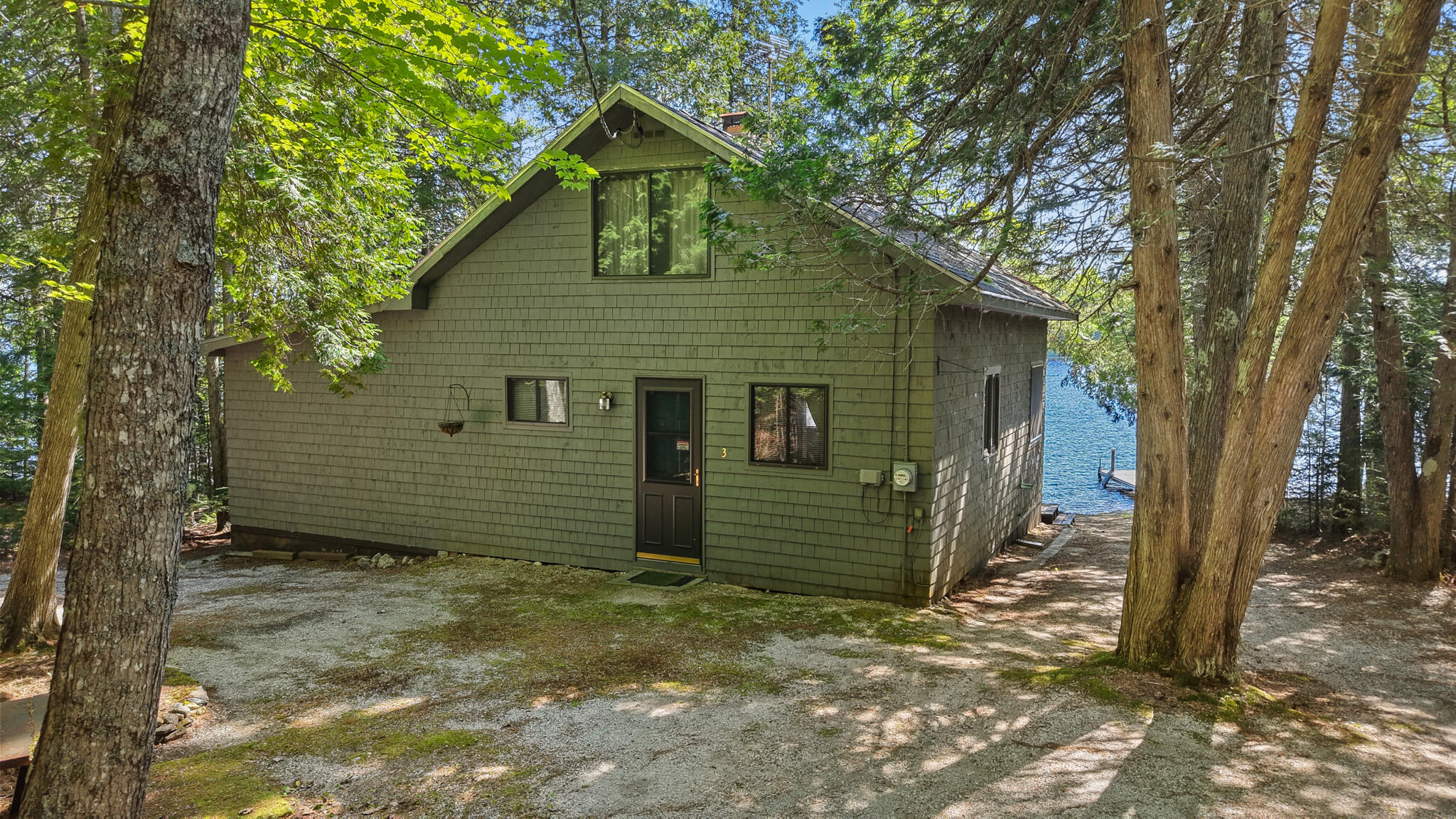 3 Ring Point Property Photo 11