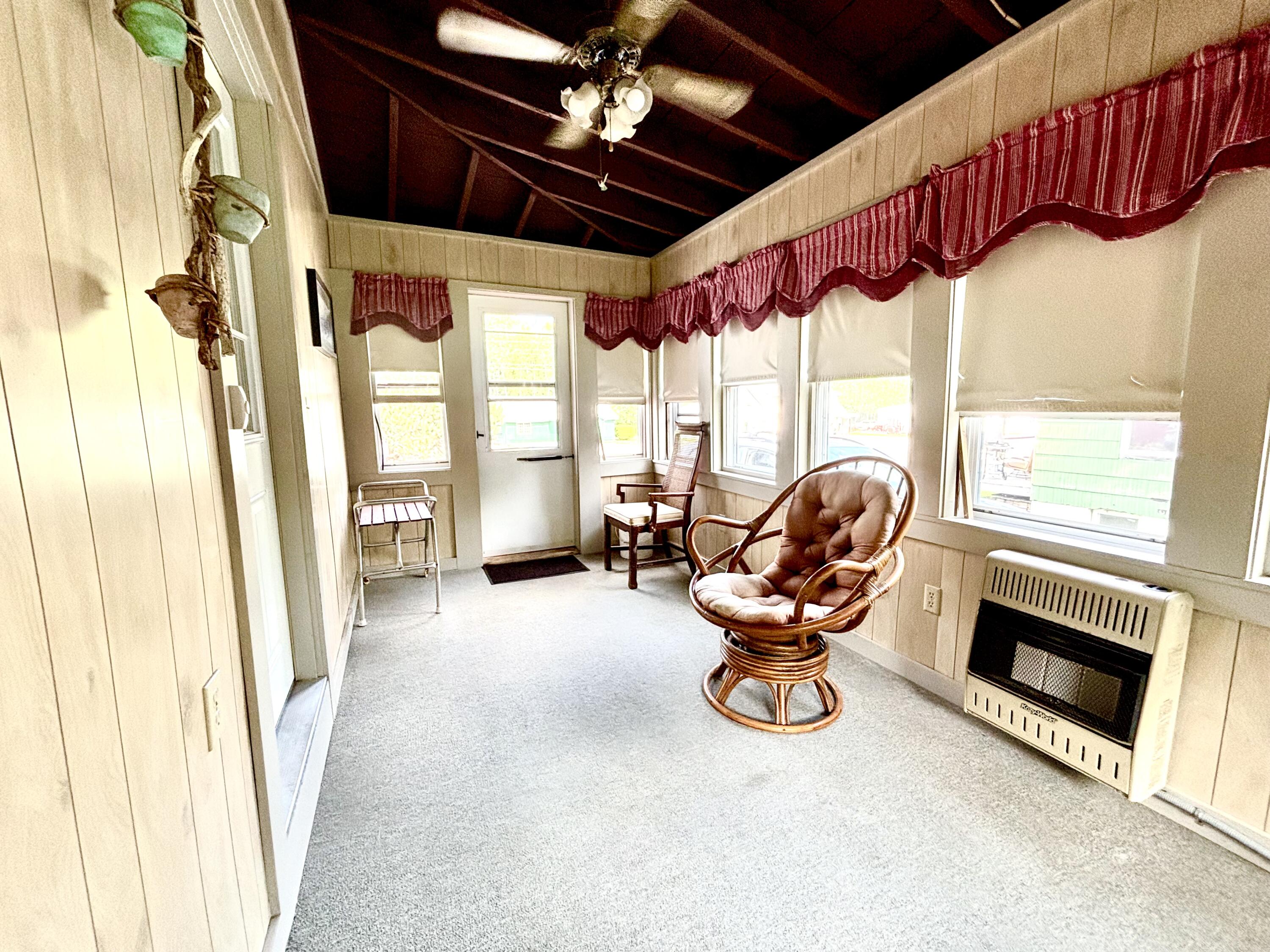 244 Bates Street Property Photo 8