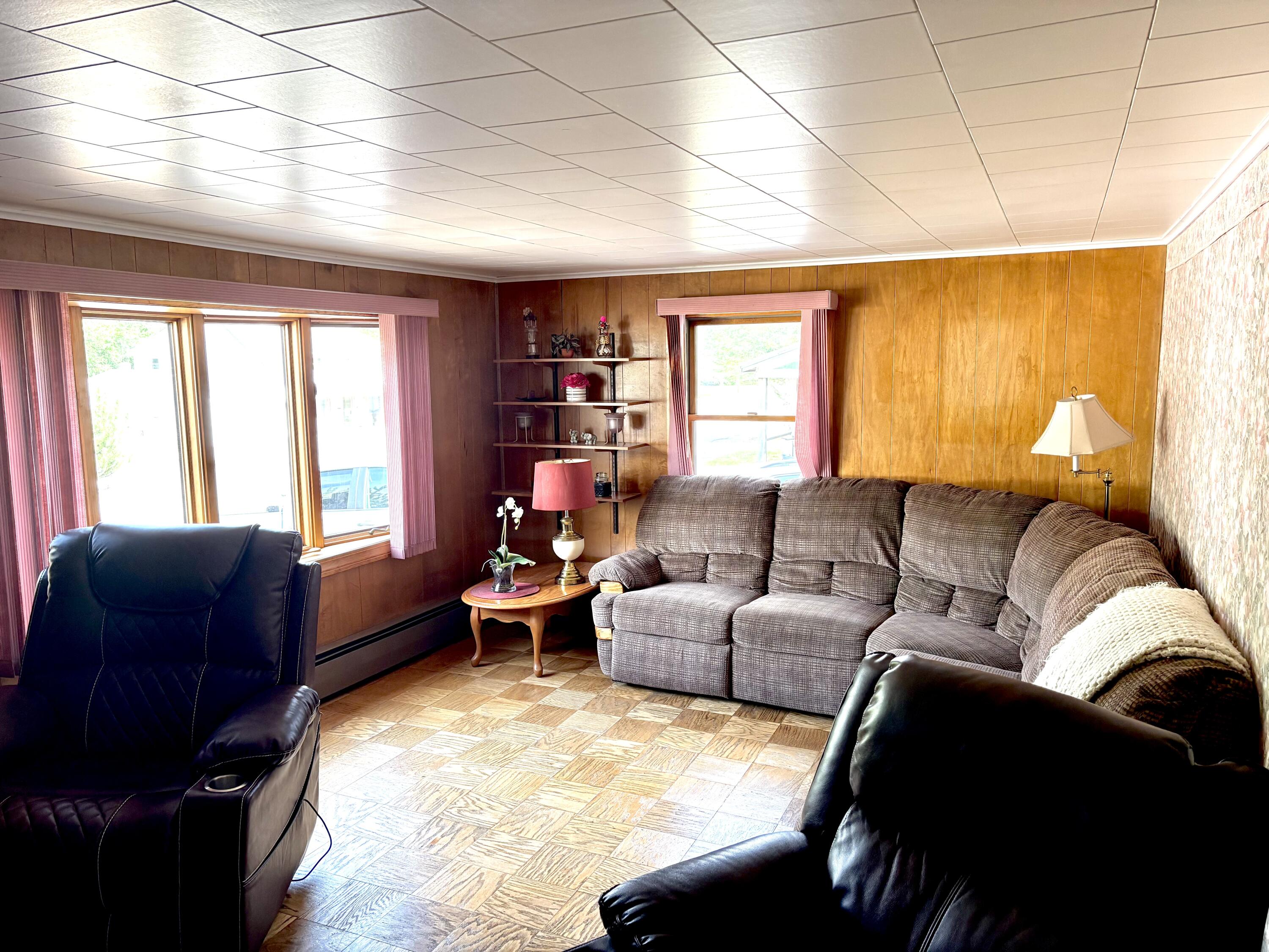 244 Bates Street Property Photo 13