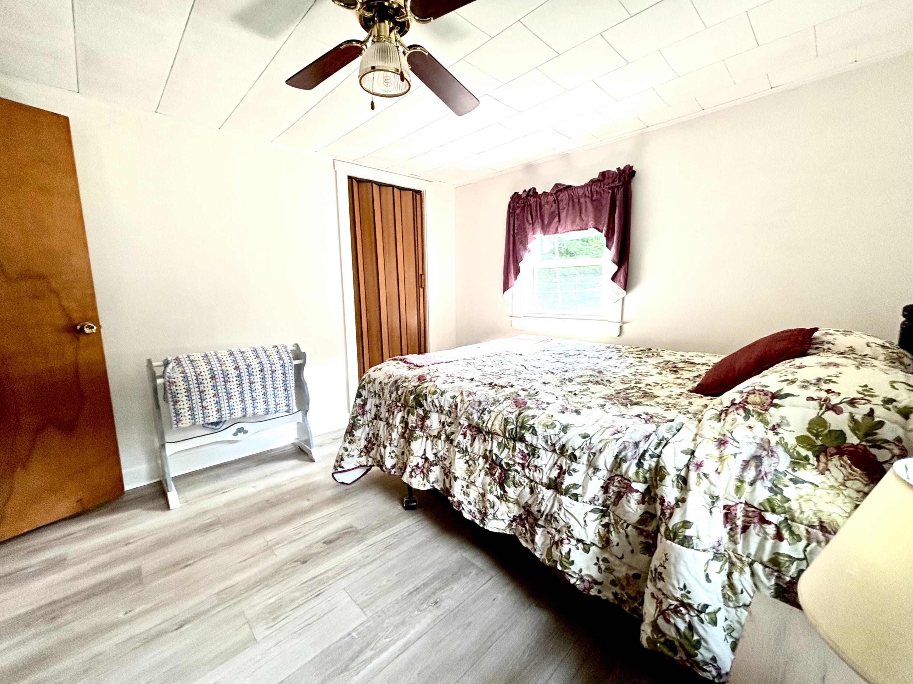 244 Bates Street Property Photo 17