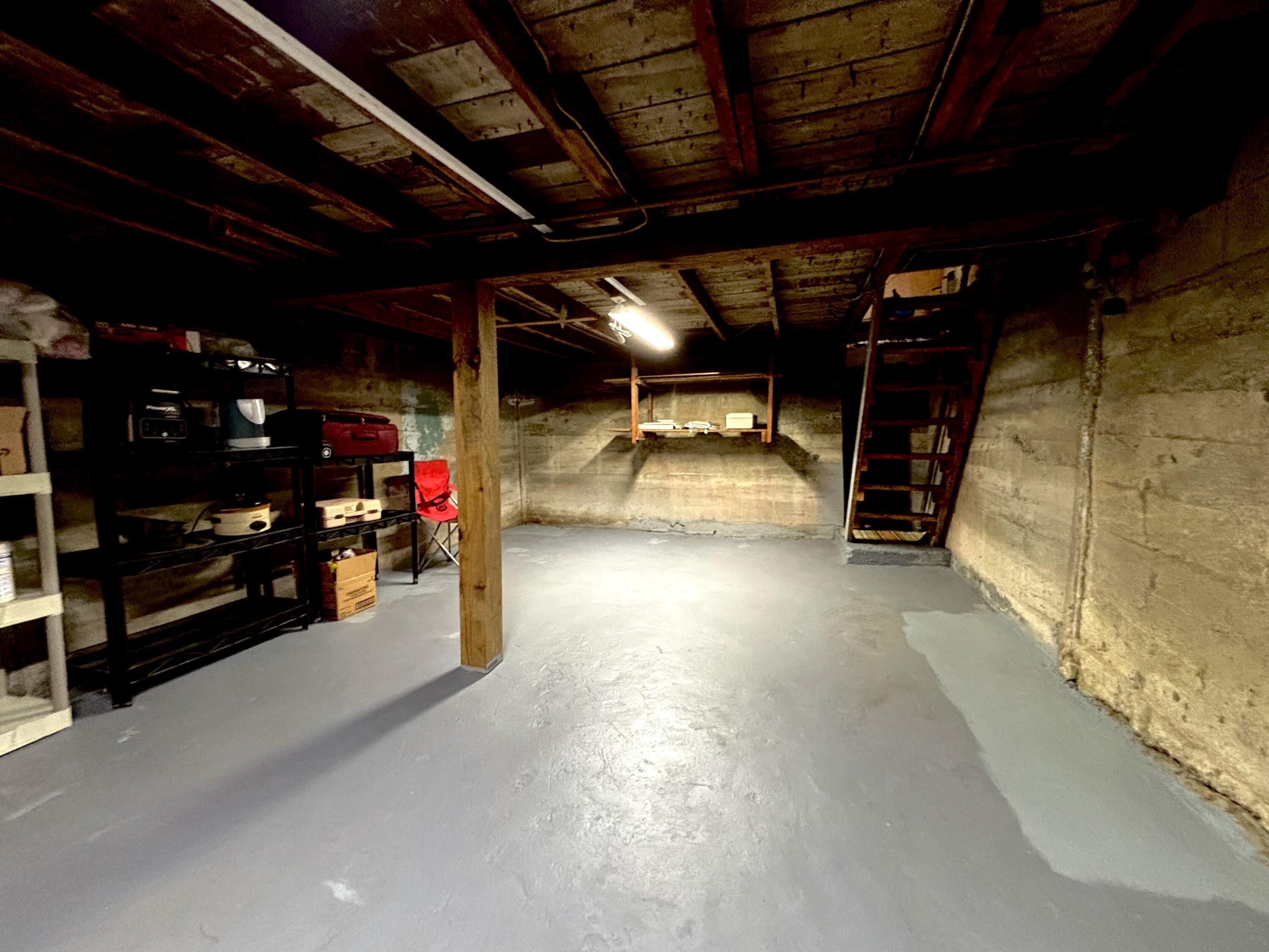 244 Bates Street Property Photo 28