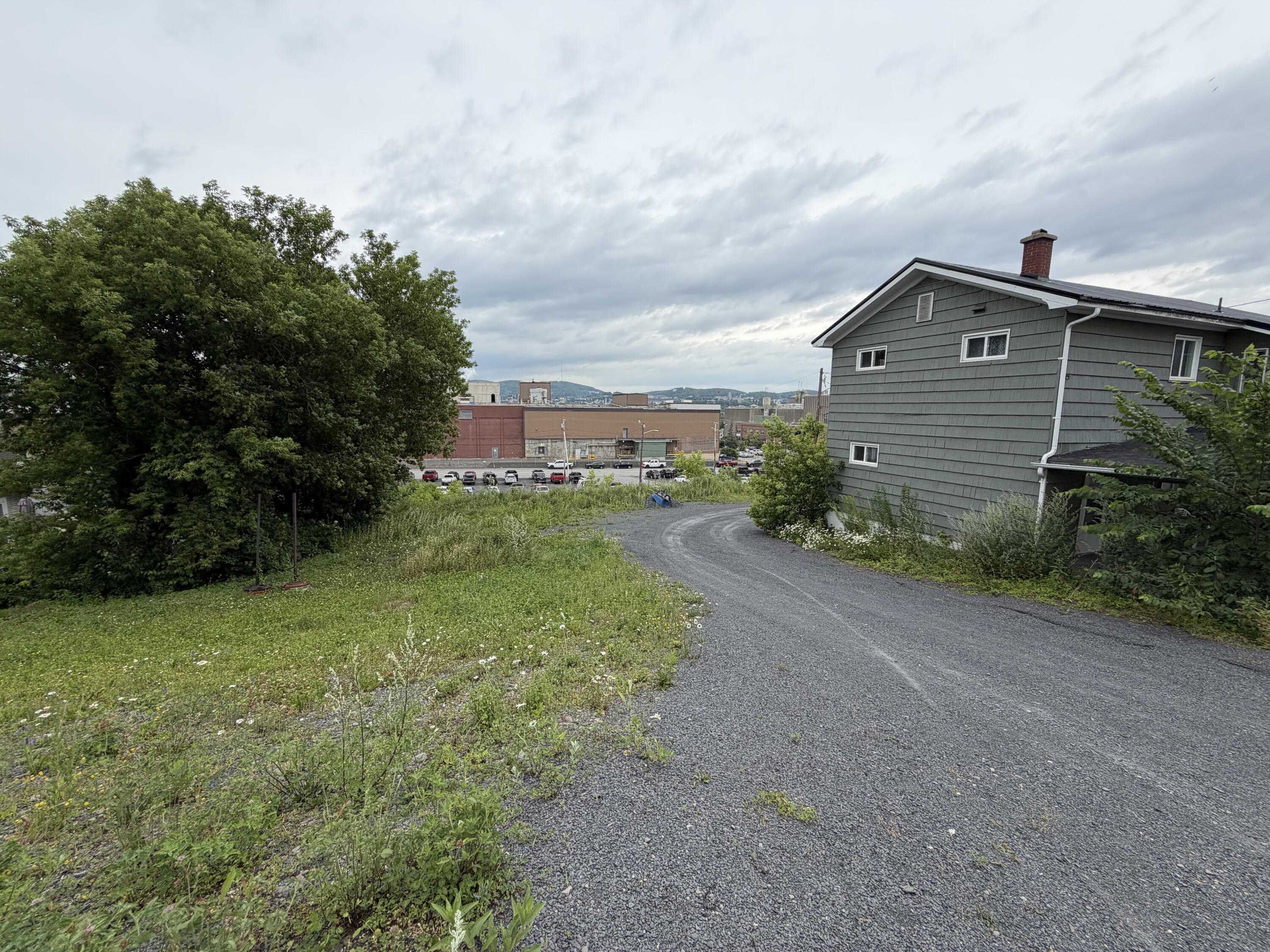 254 Main Street Property Photo 17