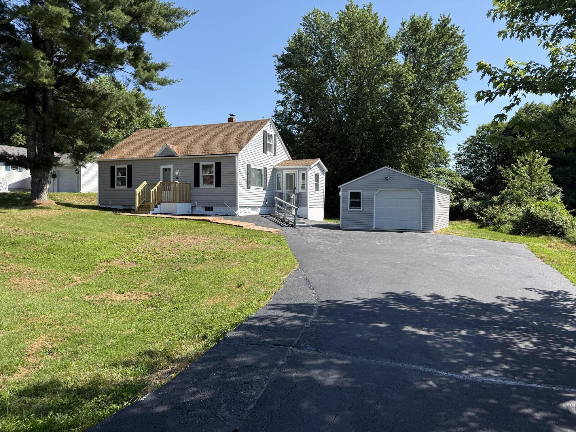 26 Clay Road Property Photo 2