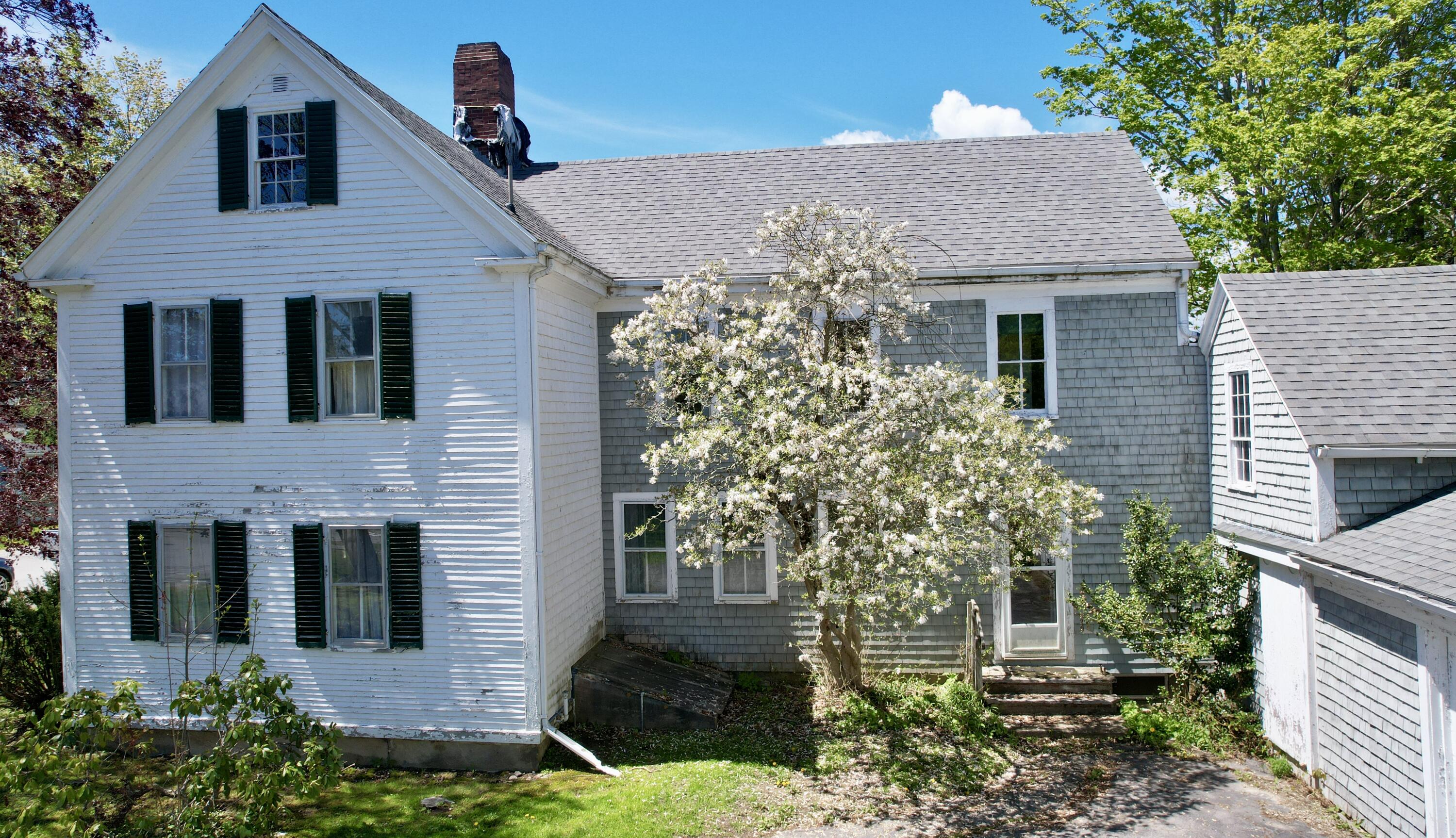 226 Elm Street Property Photo 7