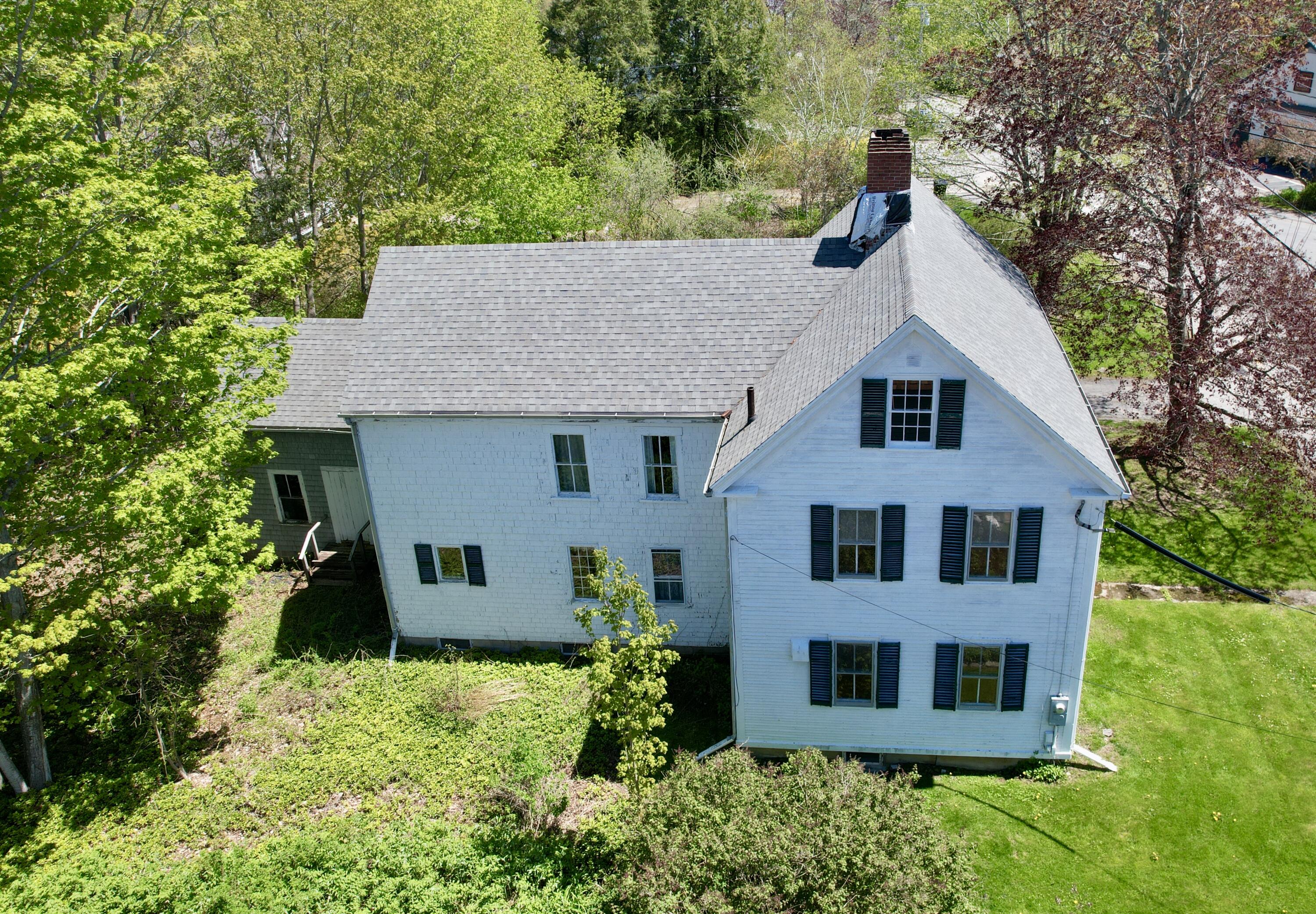 226 Elm Street Property Photo 8