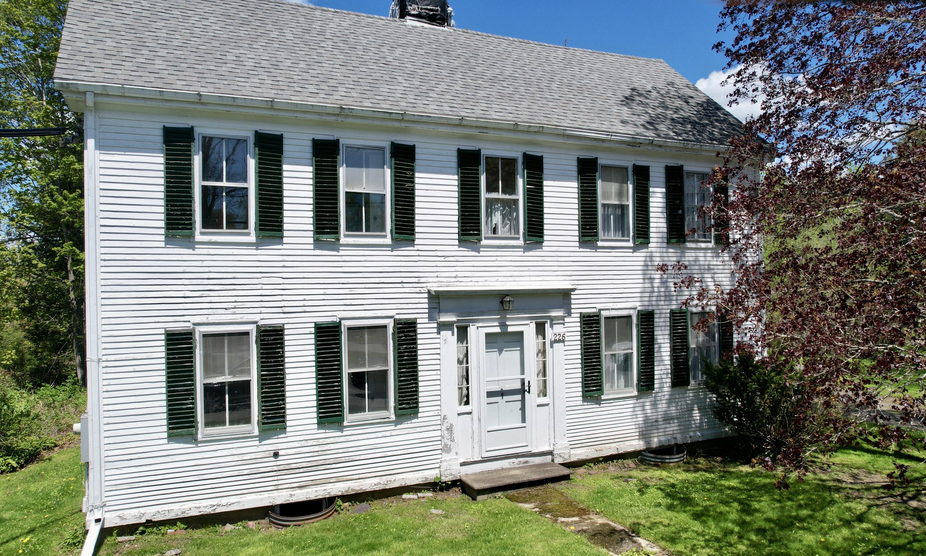 226 Elm Street Property Photo 9