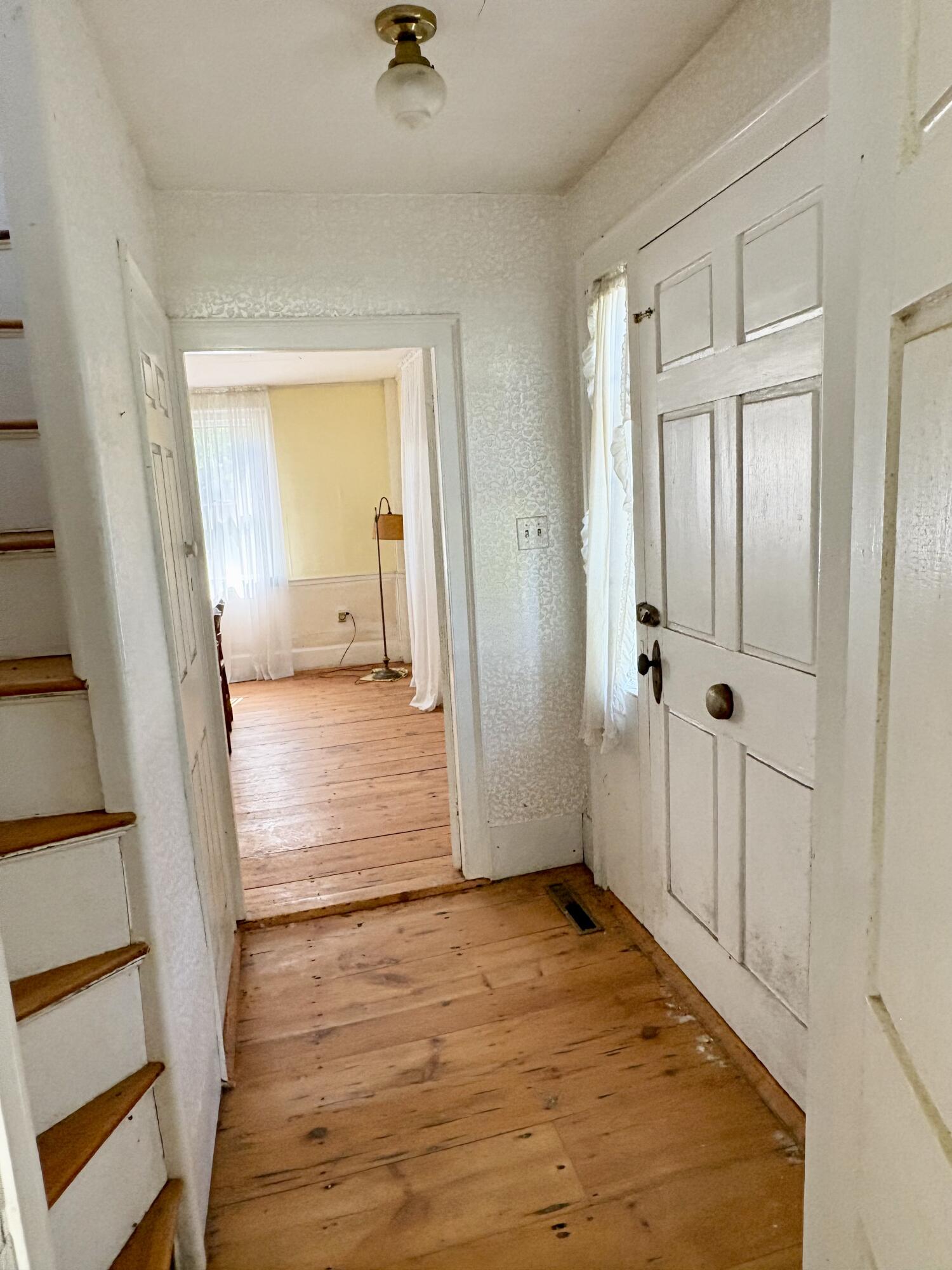 226 Elm Street Property Photo 11